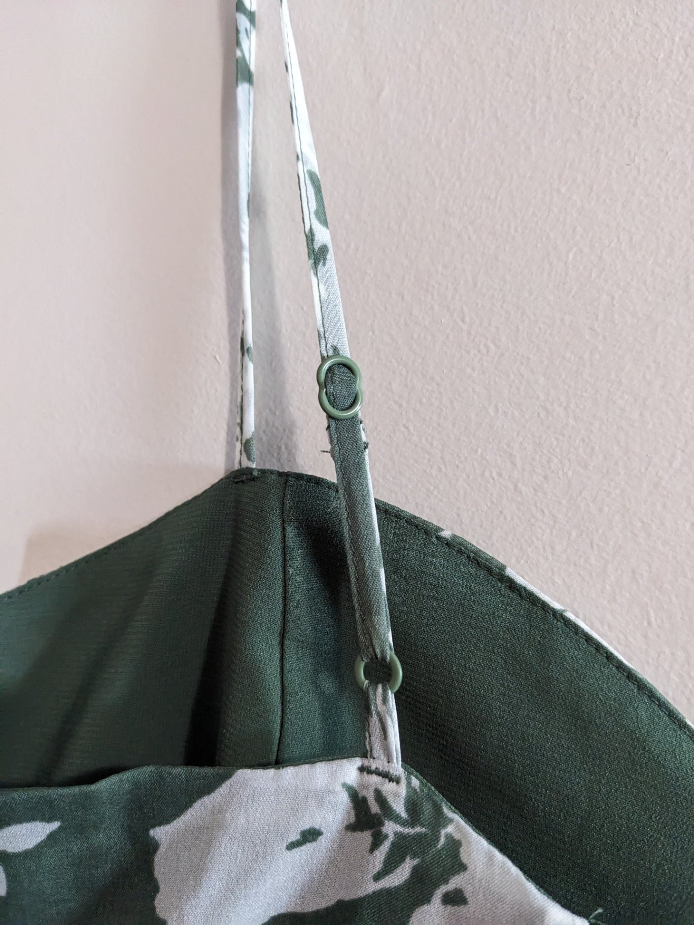 NWT Abercrombie & Fitch Floral Dress - XS