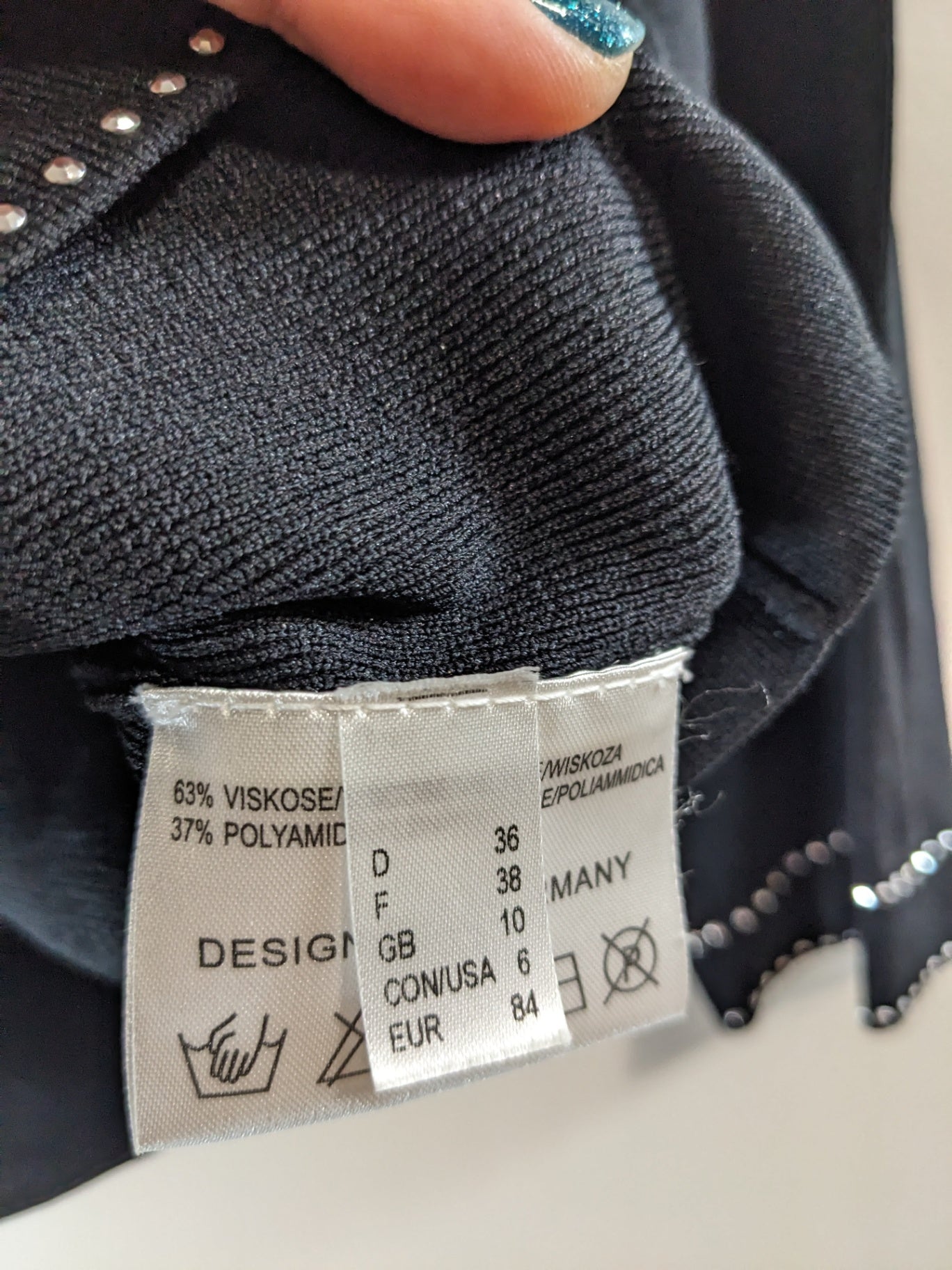 TUZZI Embellish Cardigan - sz 6