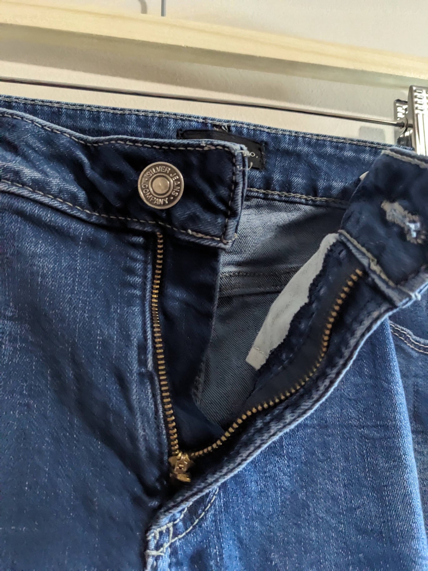 Silver Jeans Elyse Skinny Jeans - sz 33