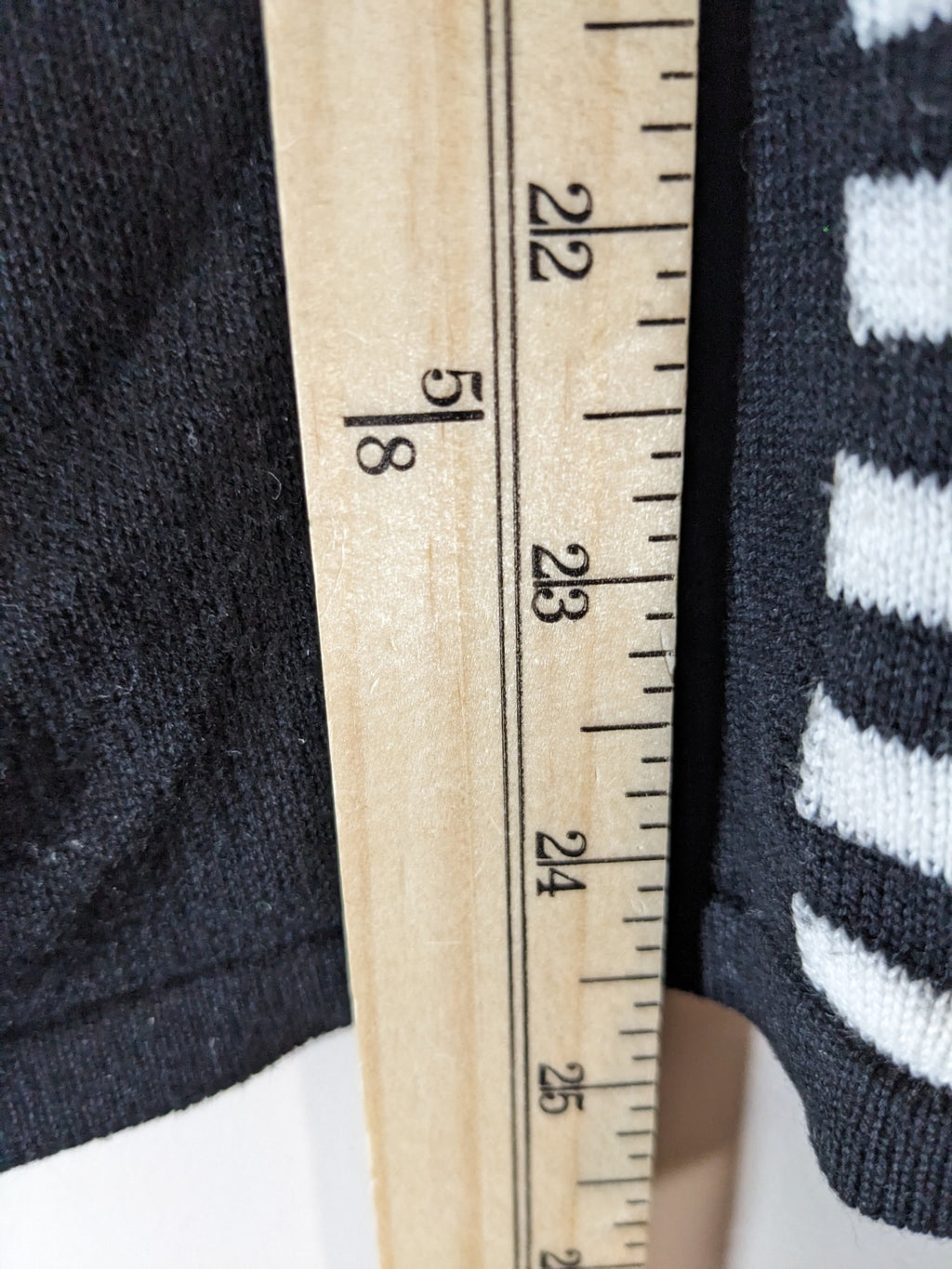 BYLYSE Black & White Sweater - XS
