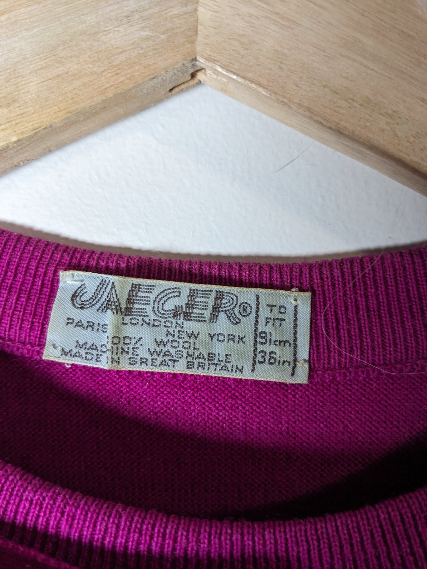 Jaeger Wool Fuchsia Bow Sweater - S