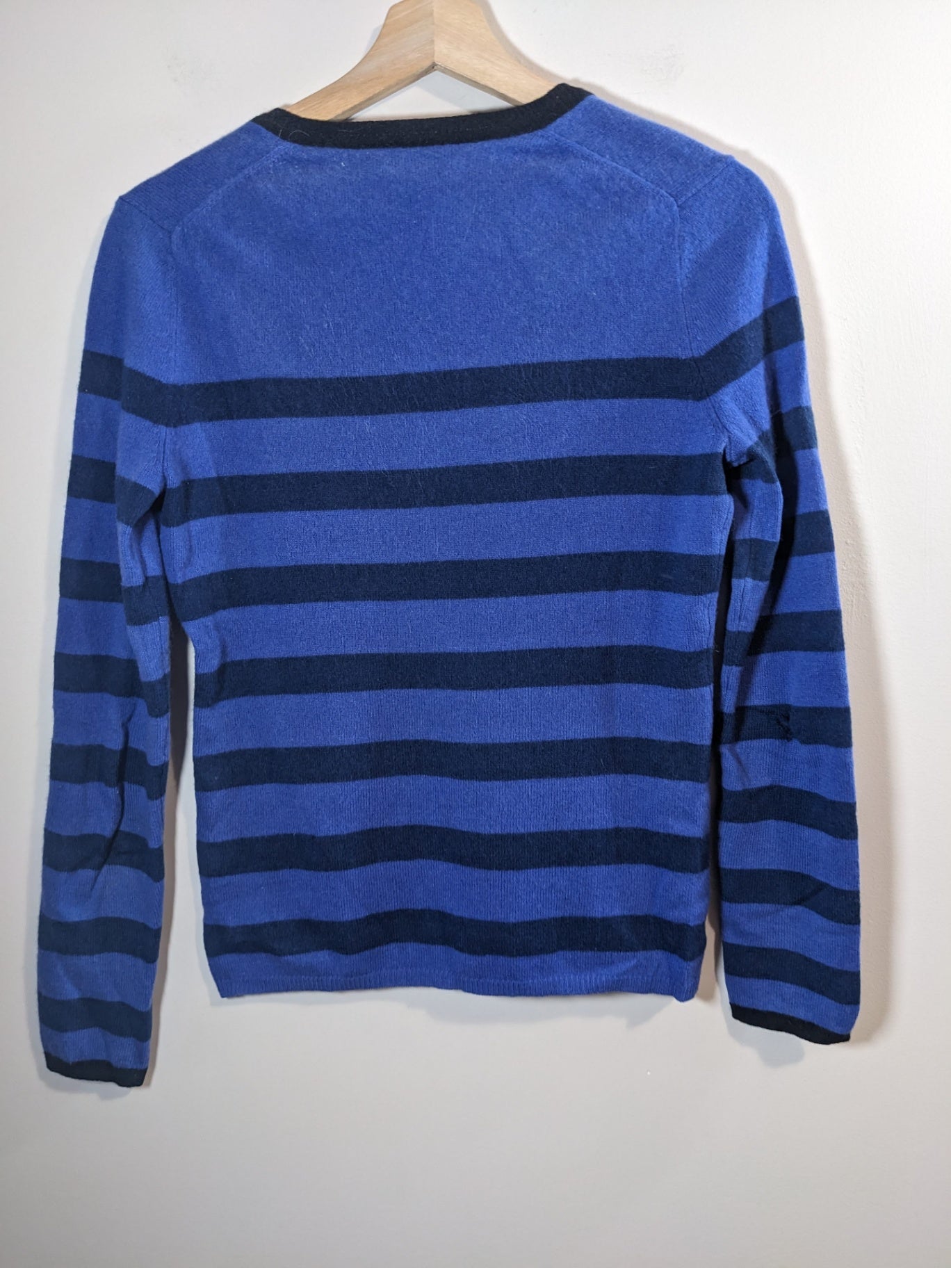 LORD & TAYLOR Cashmere Blue Striped Sweater- S