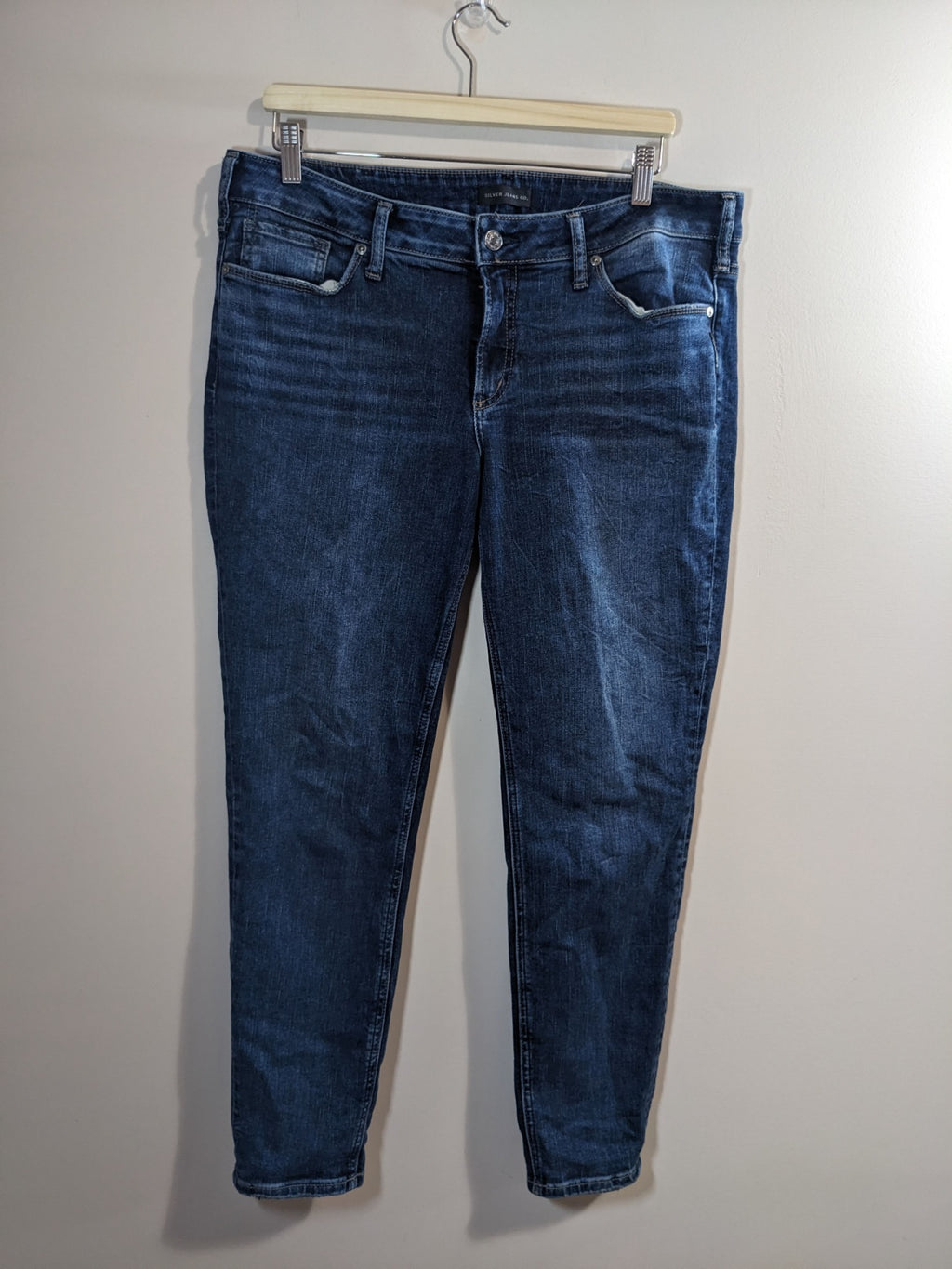Silver Jeans Co. Suki Skinny - sz 33