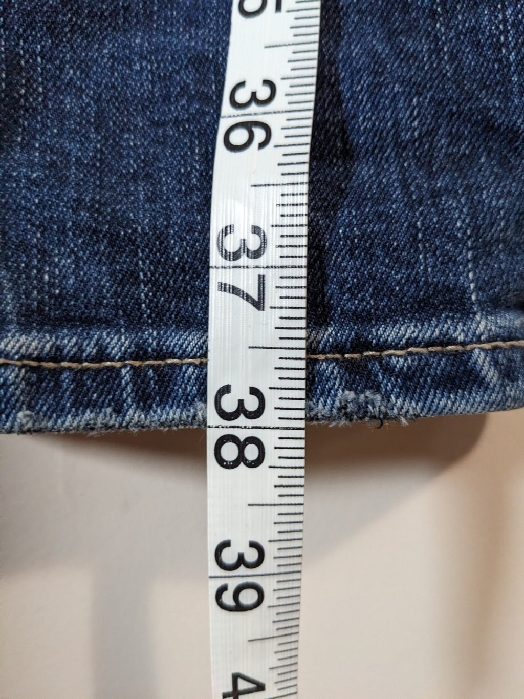 Silver Jeans Co. Suki Skinny - sz 33