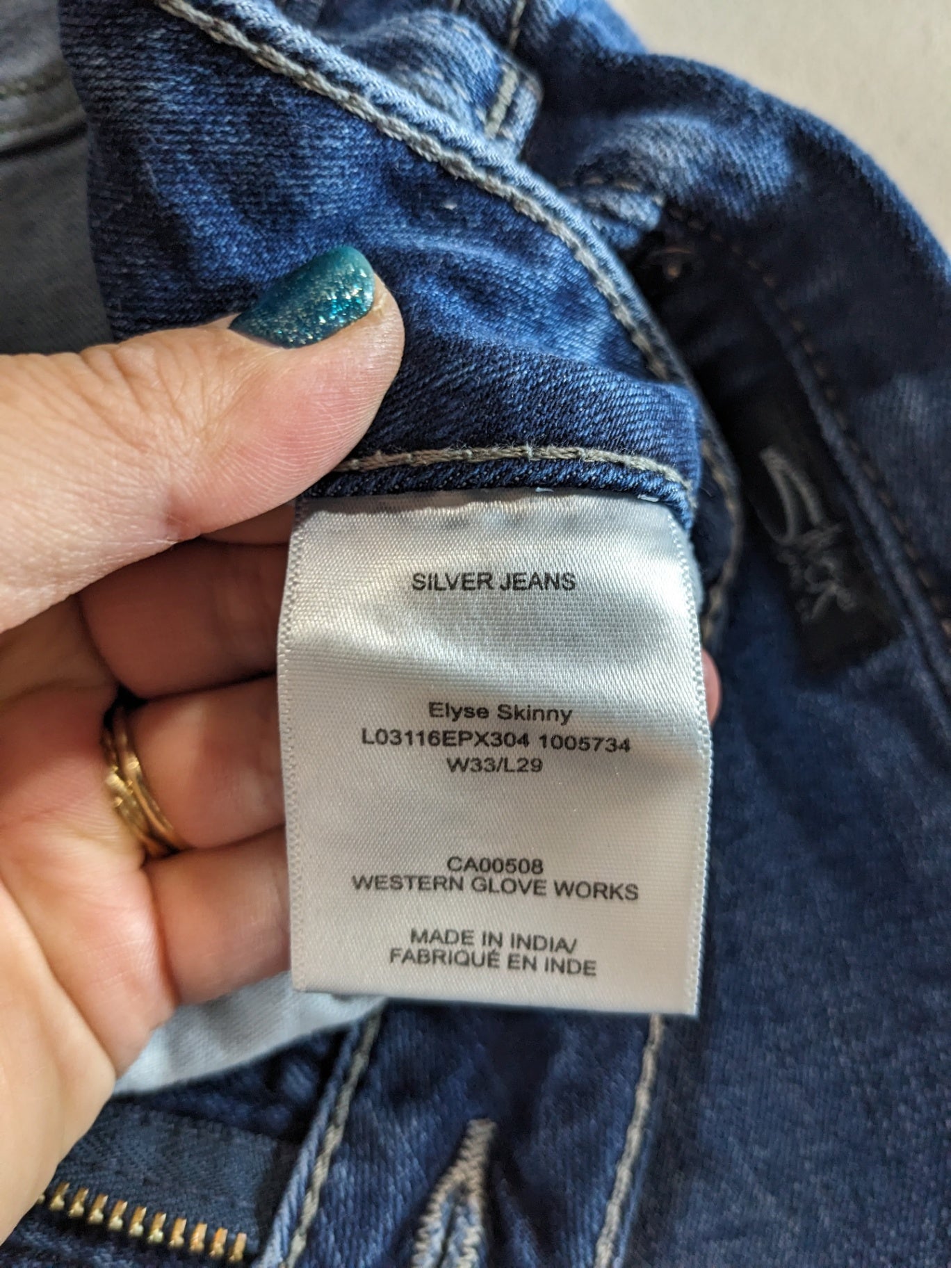 Silver Jeans Elyse Skinny Jeans - sz 33