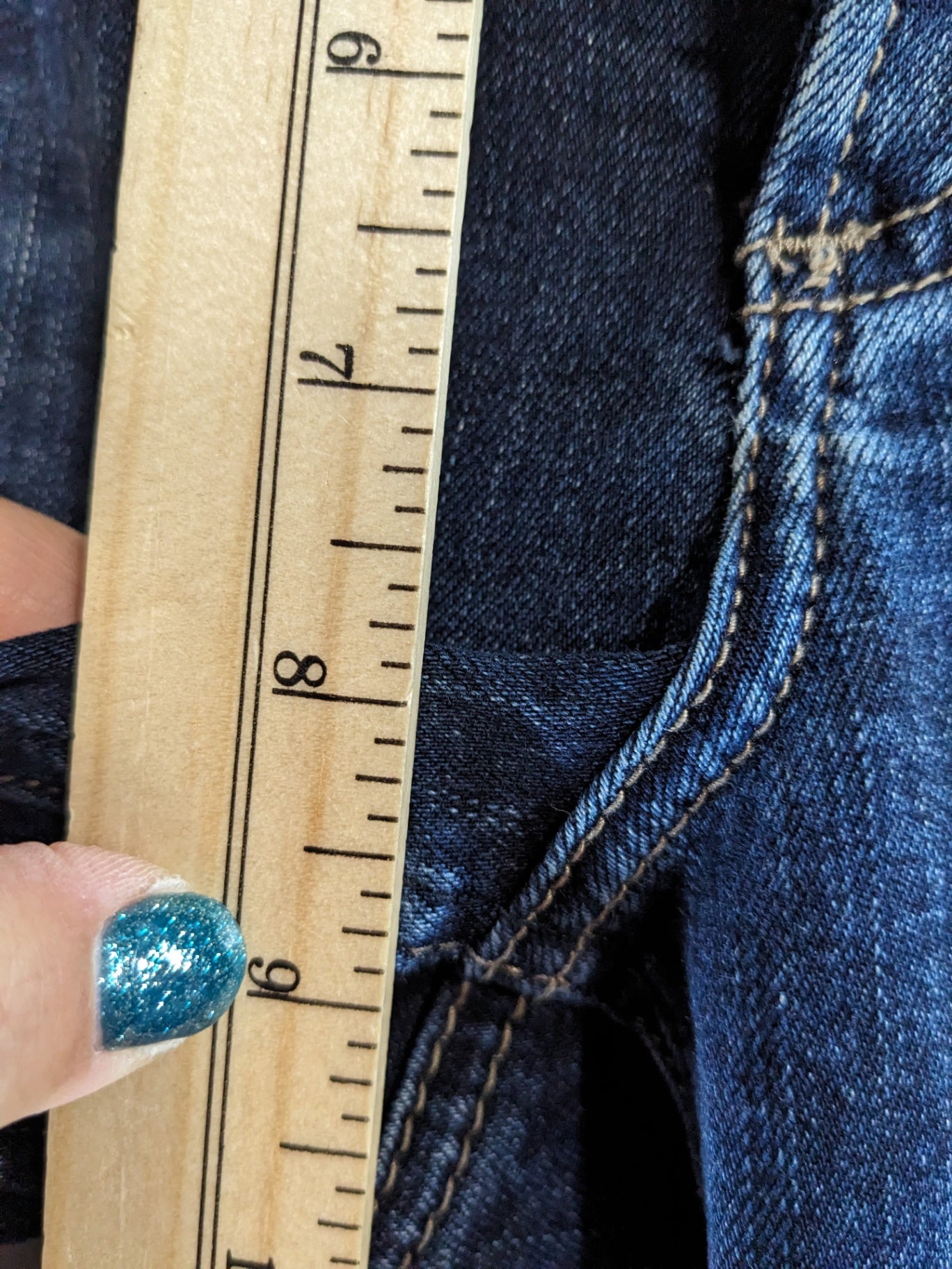 Silver Jeans Co. Suki Skinny - sz 33