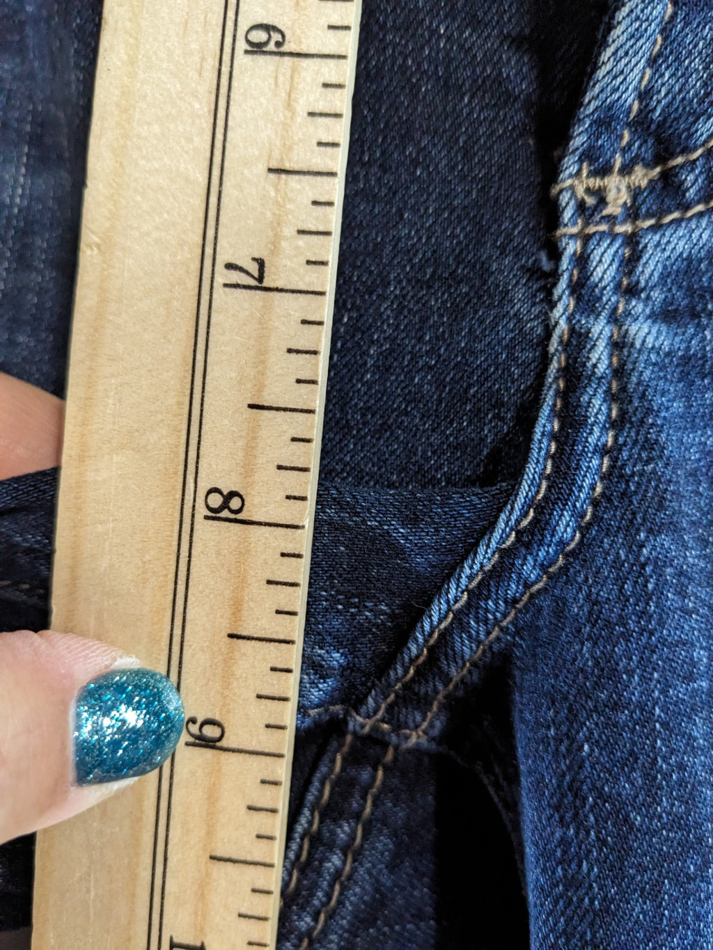 Silver Jeans Co. Suki Skinny - sz 33