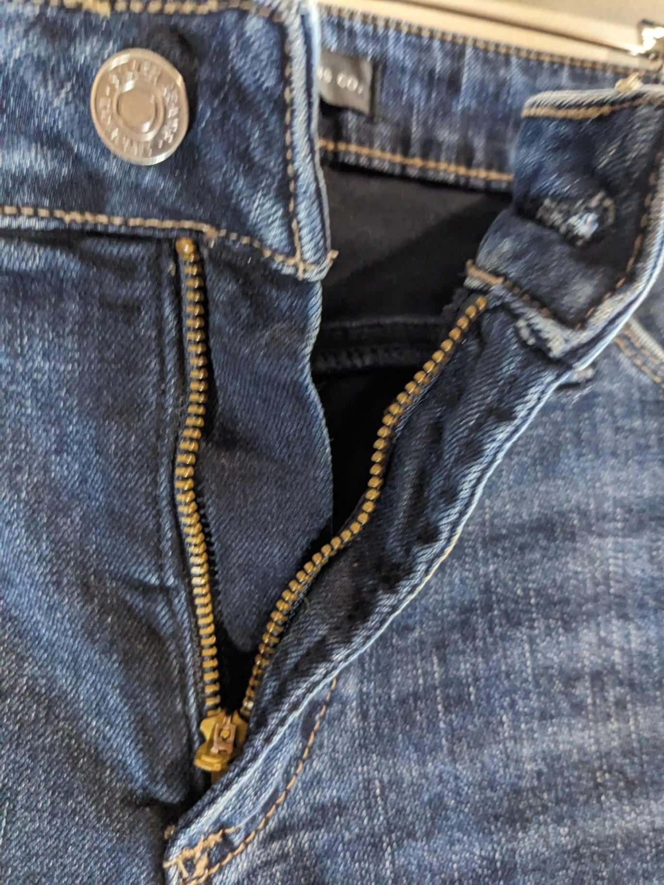 Silver Jeans Co. Suki Skinny - sz 33