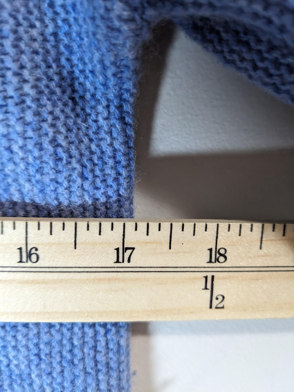 Henry Christ Blue Crop Sweater - XS