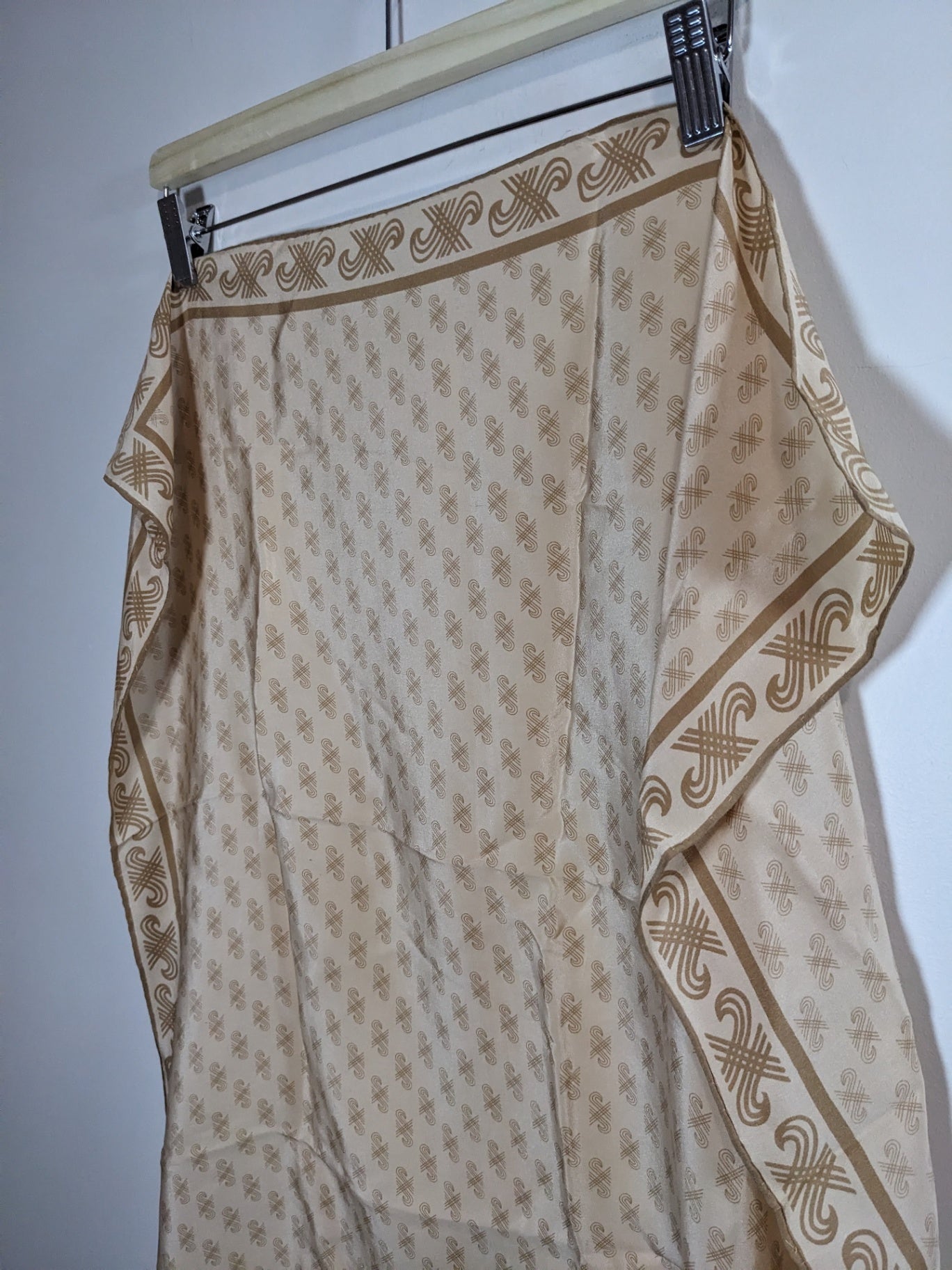 Silk Gold/Tan Scarf - One Size