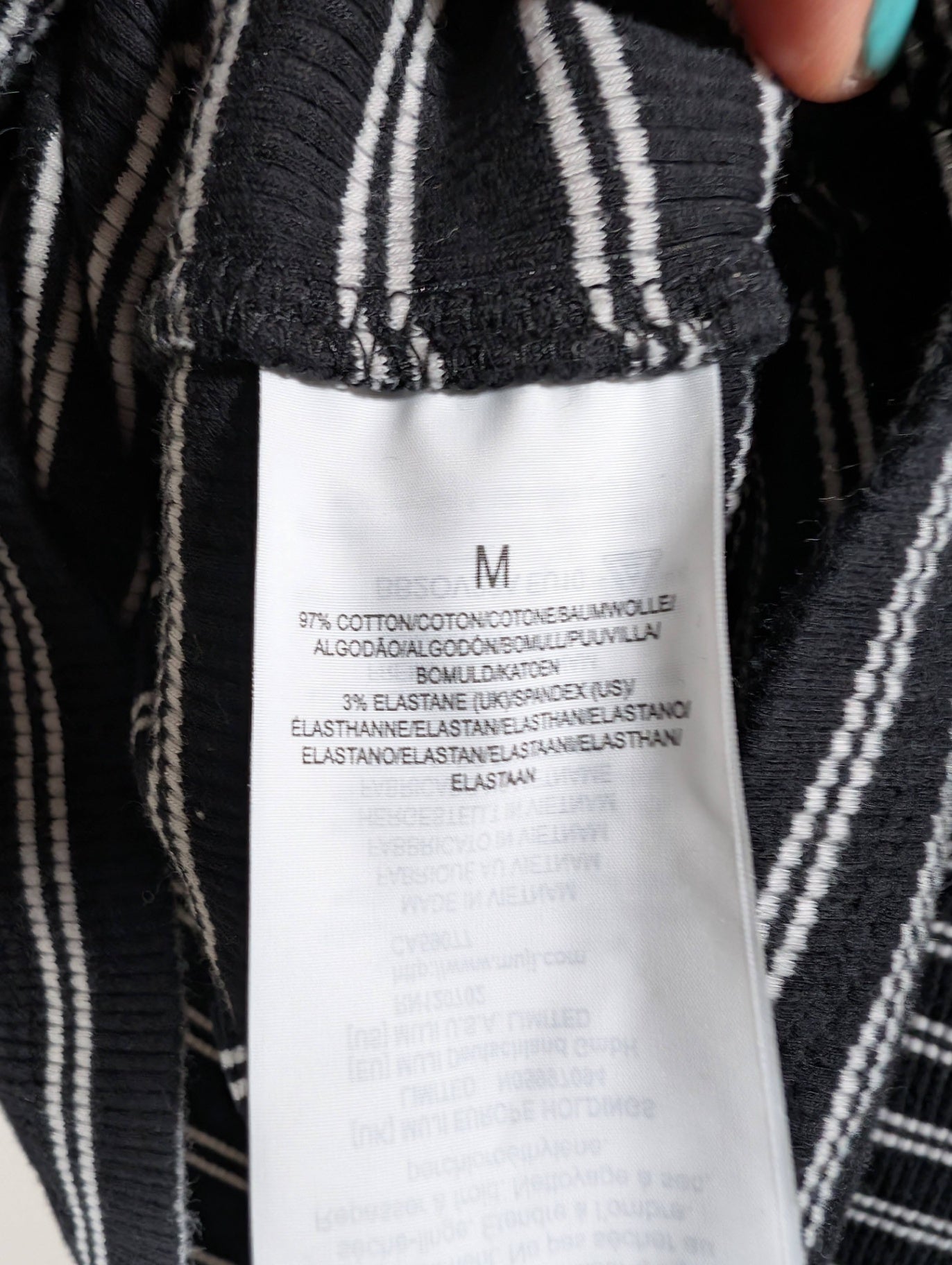 Unknown brand black striped long-sleeve - Medium