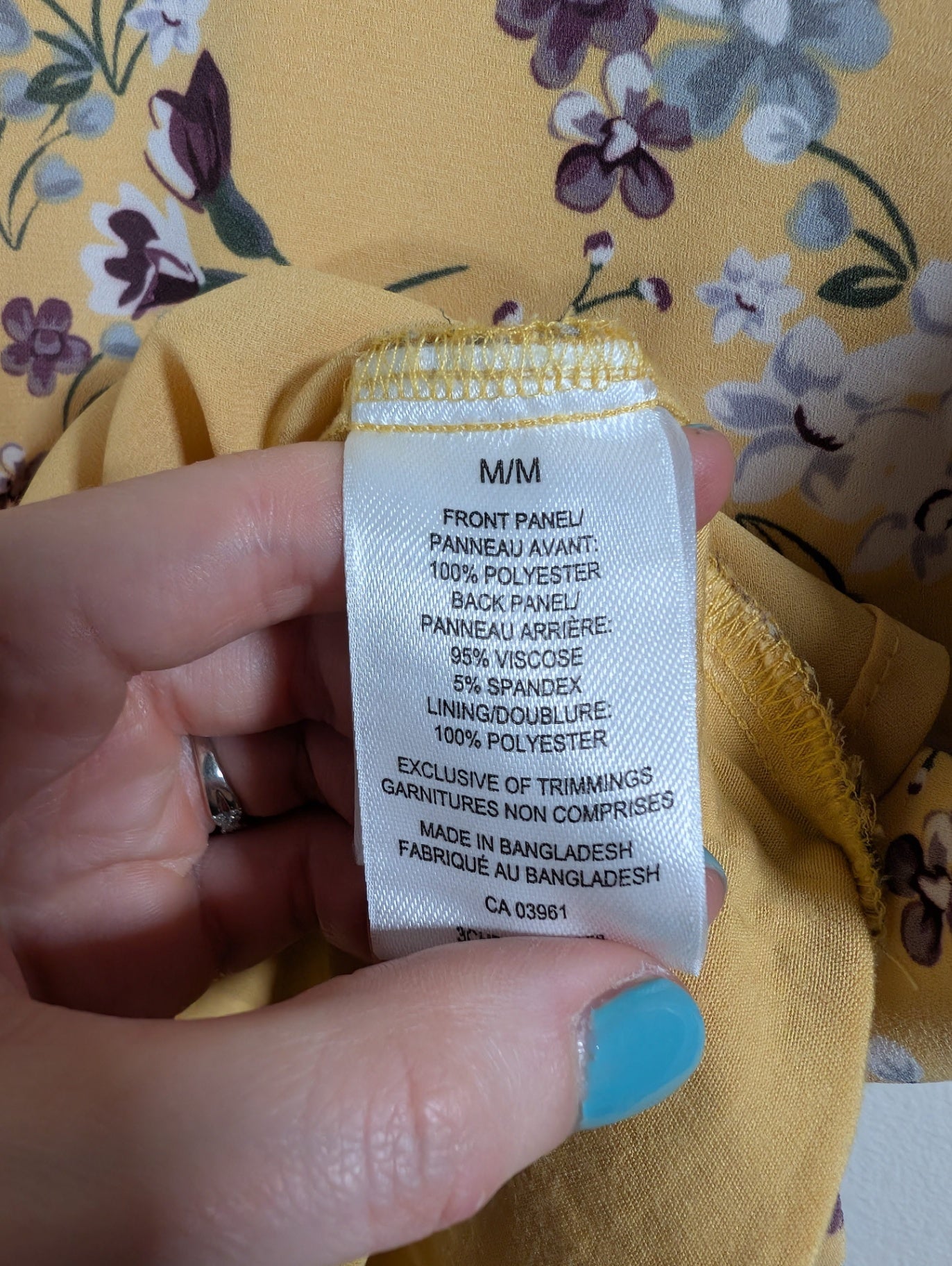 Denver Hayes yellow floral blouse - Medium