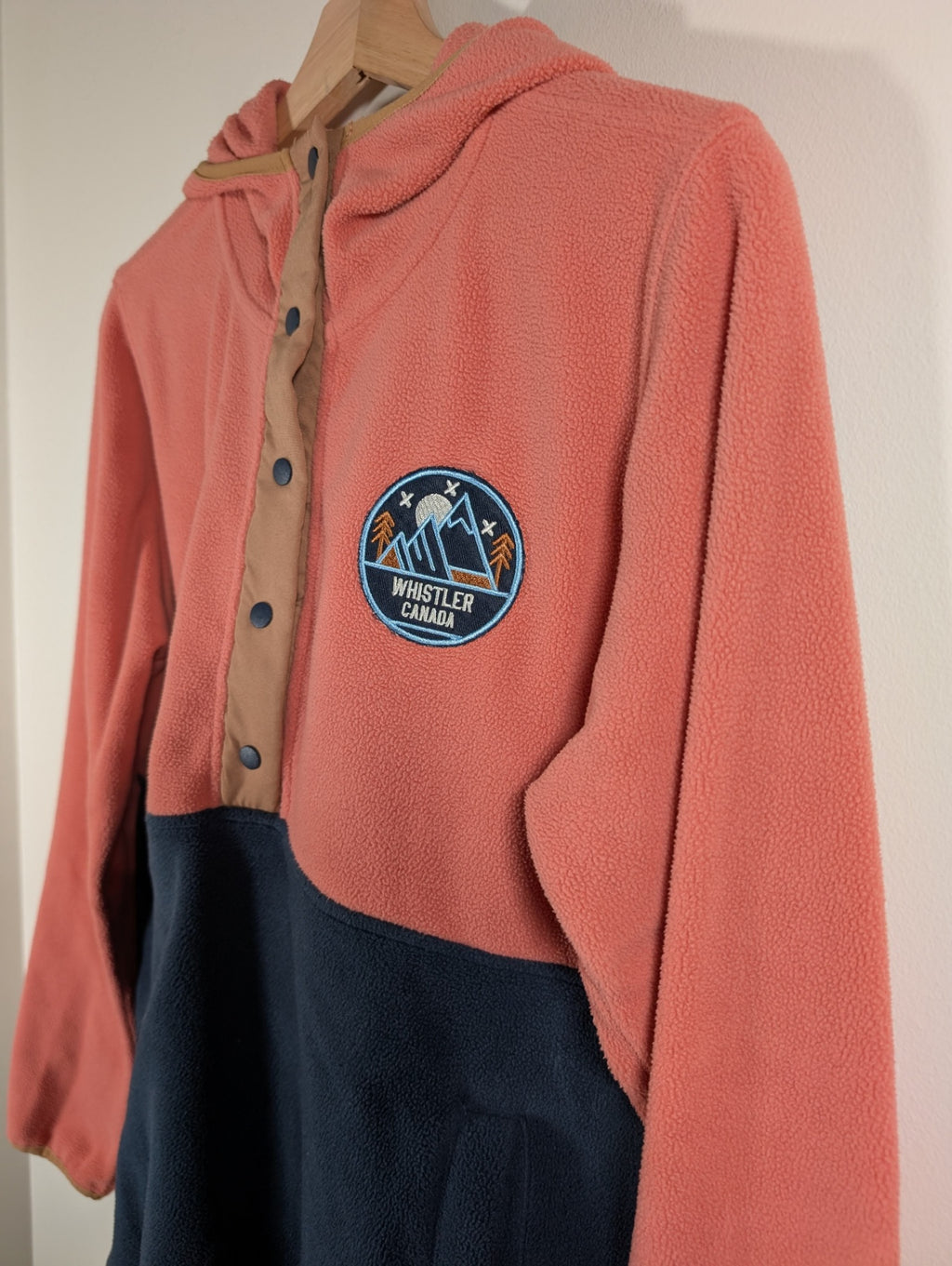 Coastal Culture Whistler Fleece Pullover - Medium