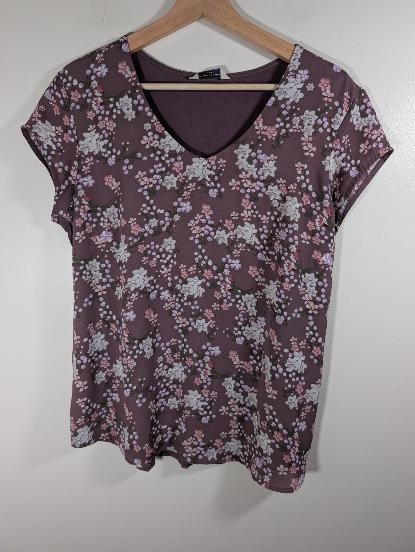 Denver Hayes purple floral blouse - Medium