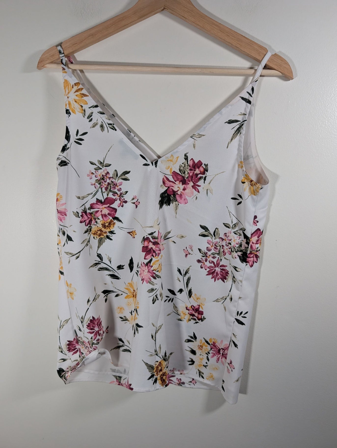 Dynamite floral blouse - XS