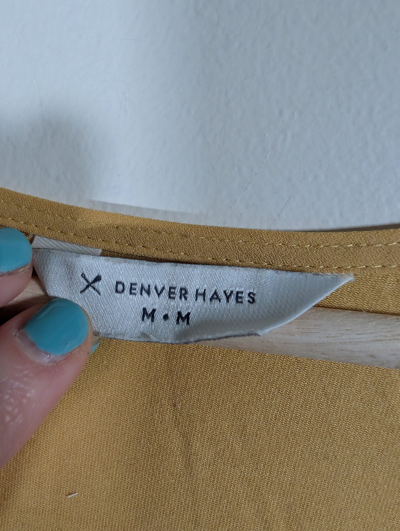 Denver Hayes yellow floral blouse - Medium