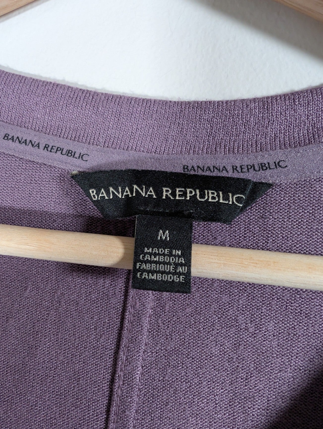Banana Republic purple v-neck sweater - Medium