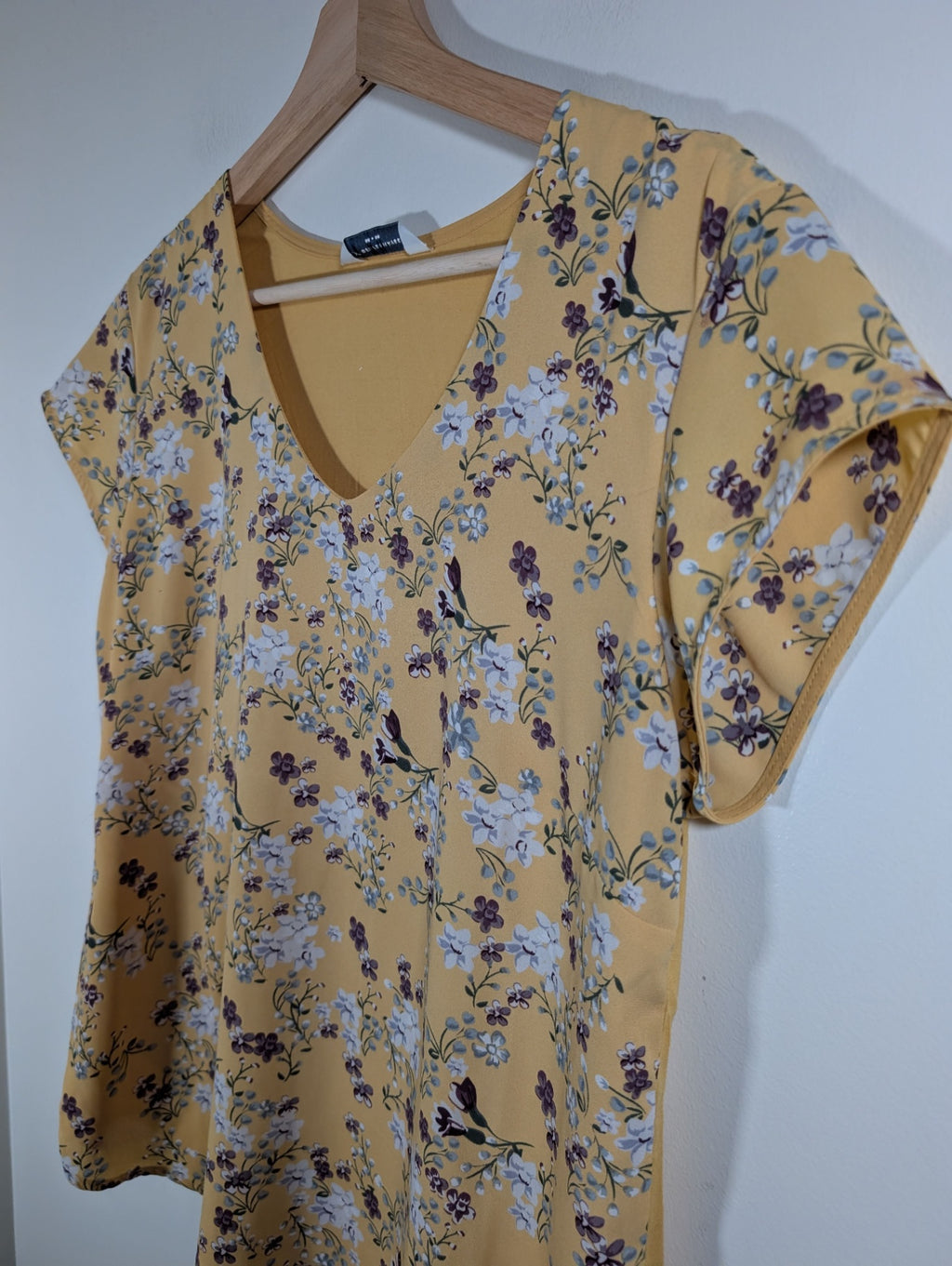 Denver Hayes yellow floral blouse - Medium