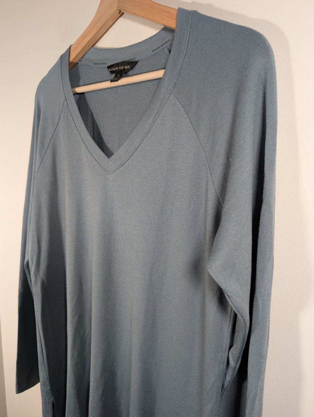 Banana Republic Slate Blue v-neck sweater - Medium
