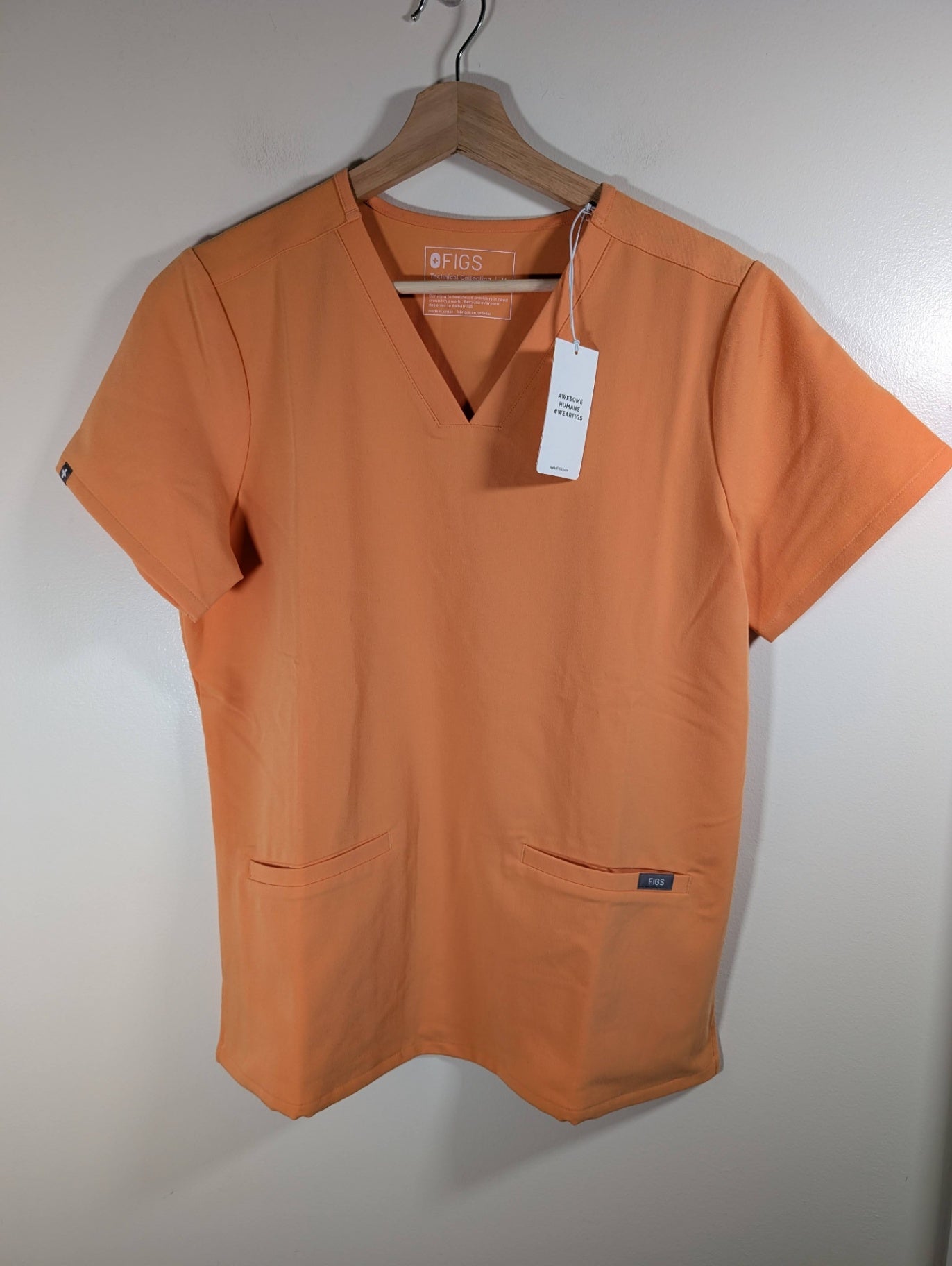 NWT Figs orange scrub top - Medium