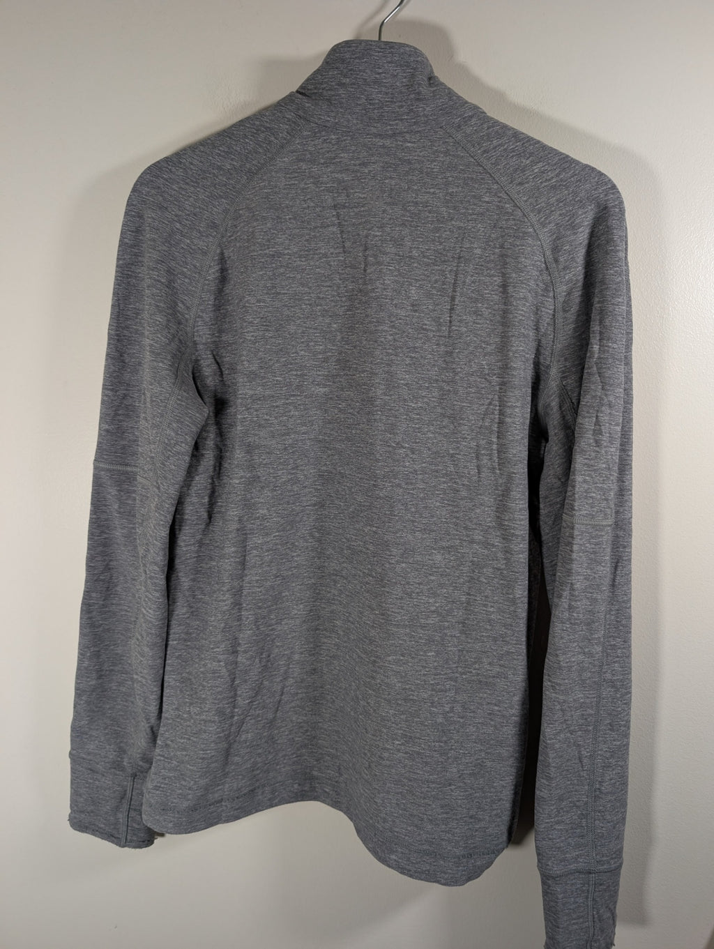 Lululemon grey pullover - Small