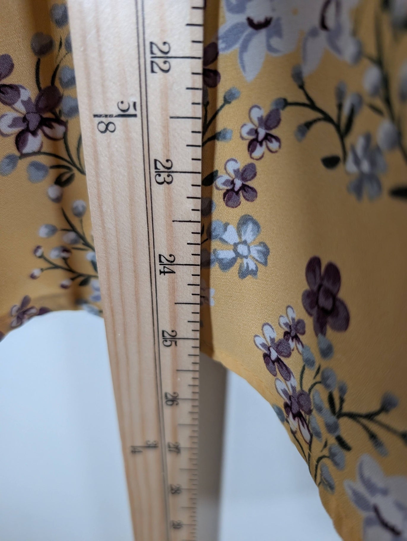 Denver Hayes yellow floral blouse - Medium