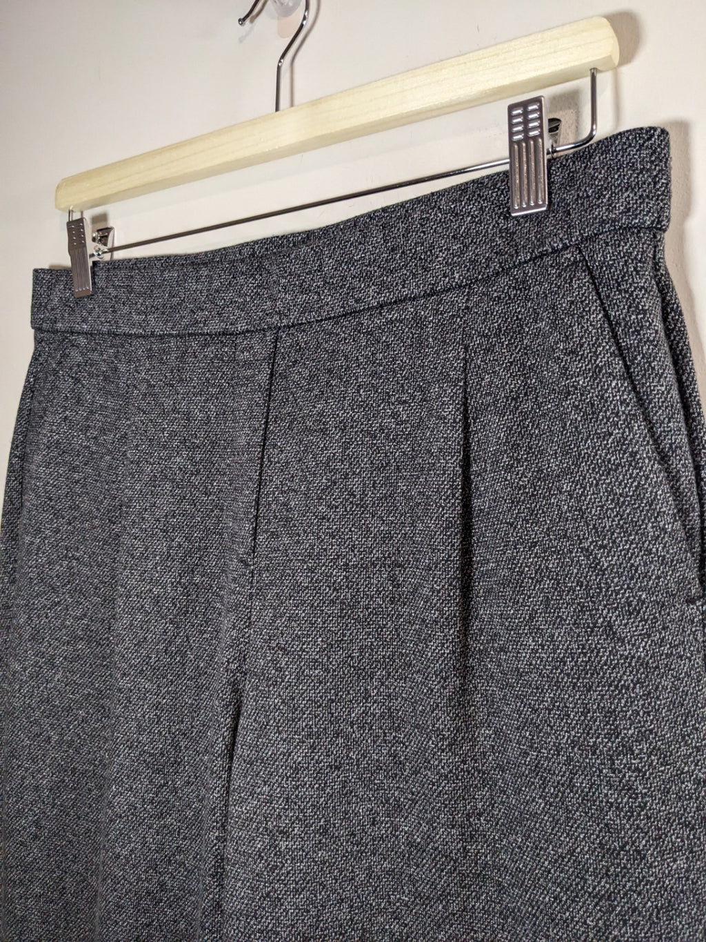 RW&CO. Grey Woven Pants - M
