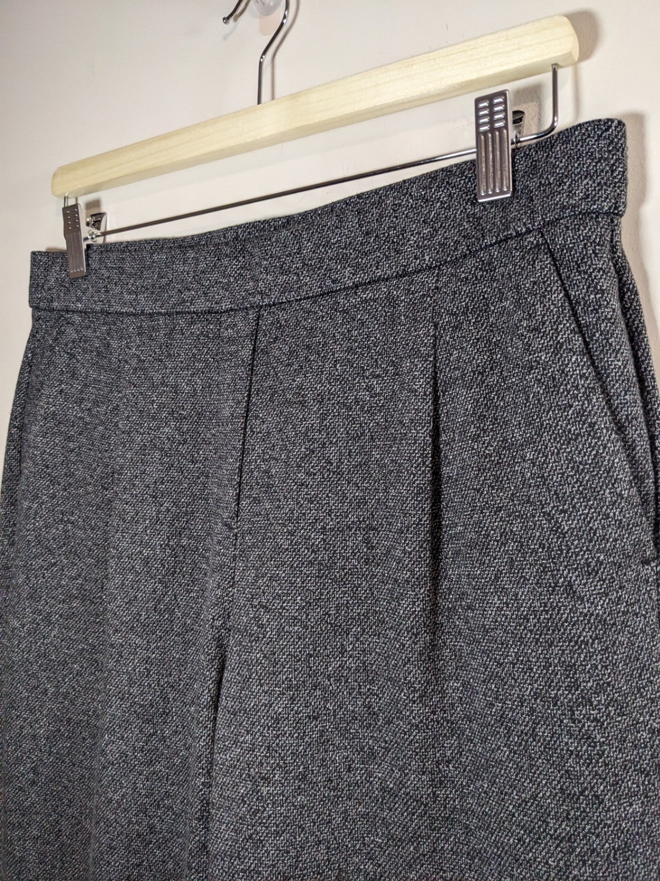 RW&CO. Grey Woven Pants - M