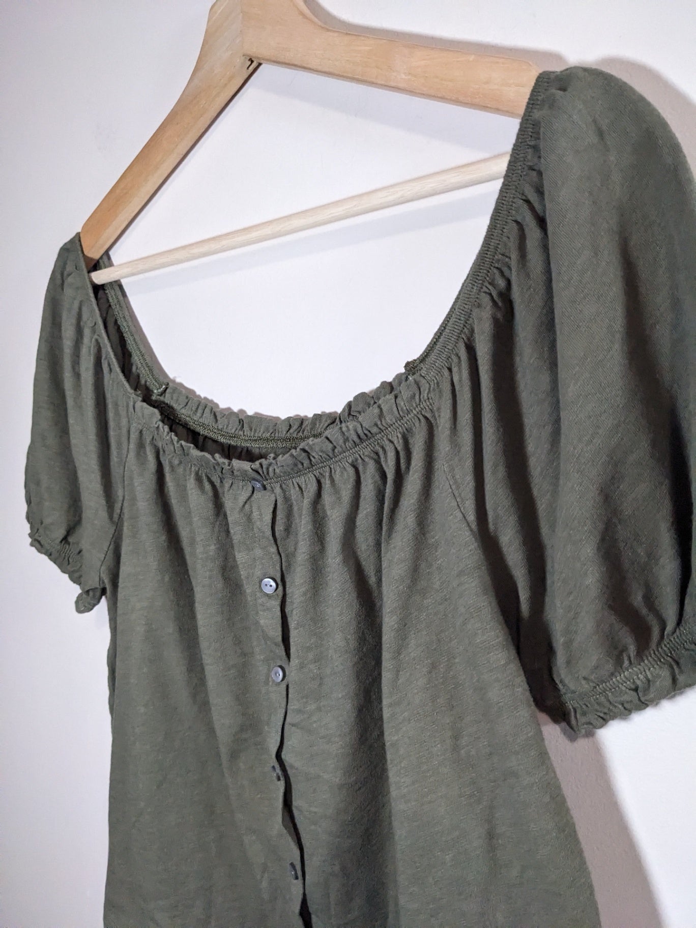 American Eagle Olive Crop Blouse - XS