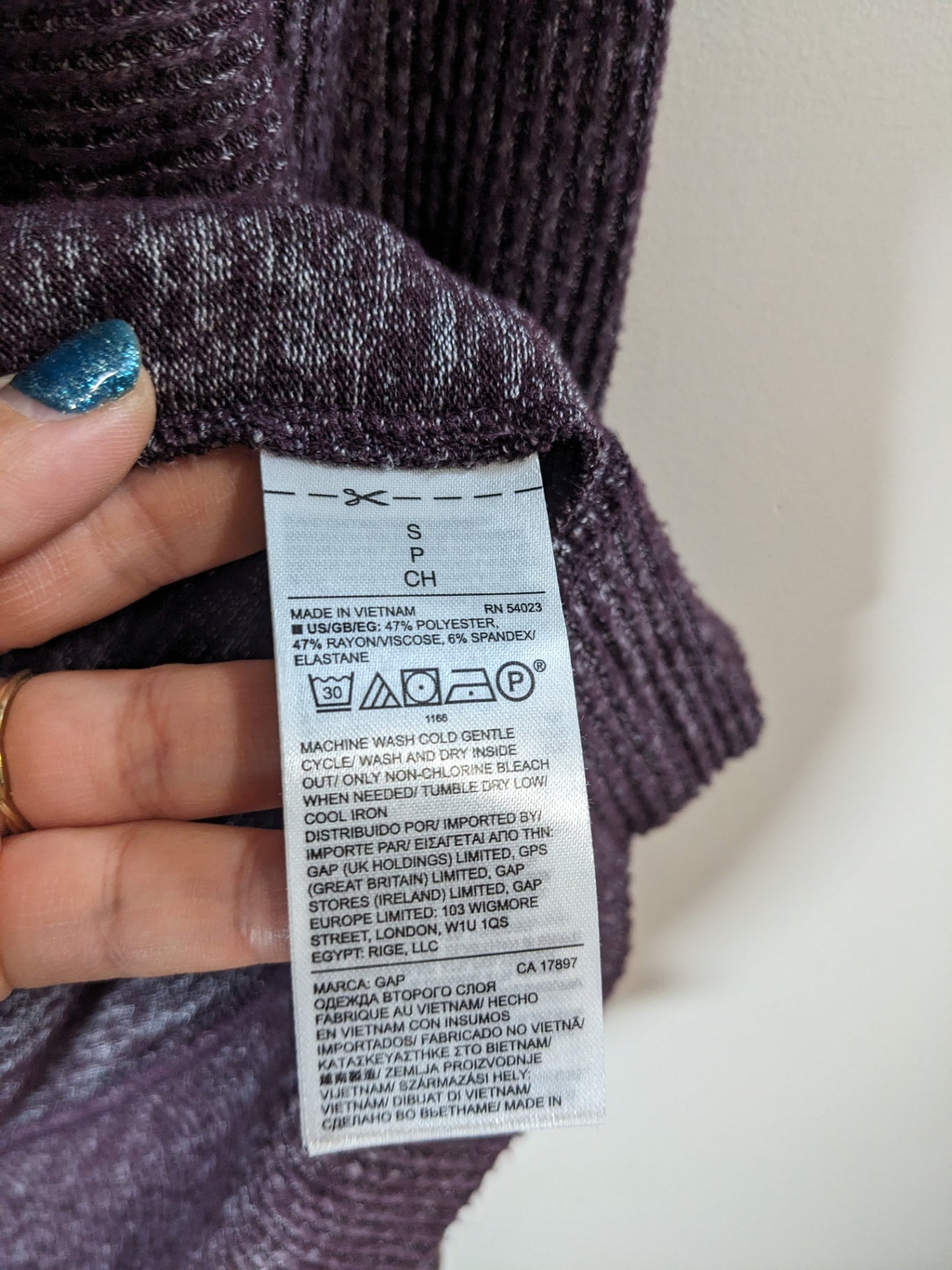 GAP Heathered Plum Cardigan - S