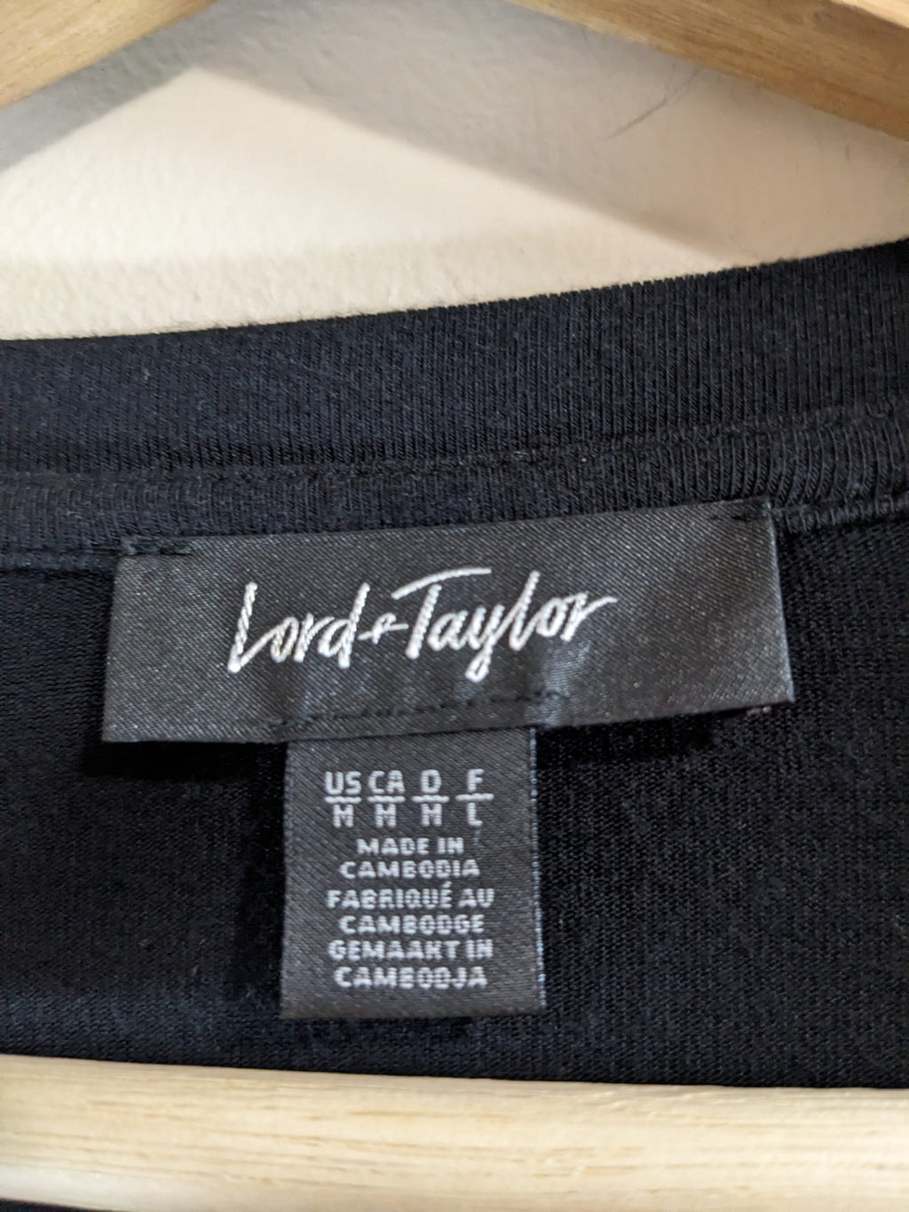 Lord+Taylor Black Long Sleeve - M