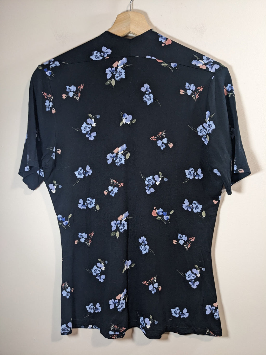 RW&CO Floral Blouse - M