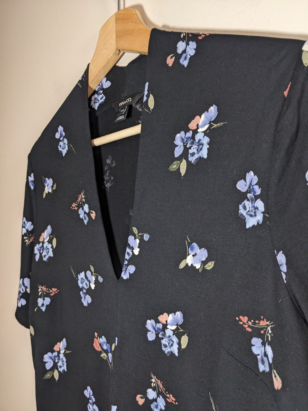 RW&CO Floral Blouse - M