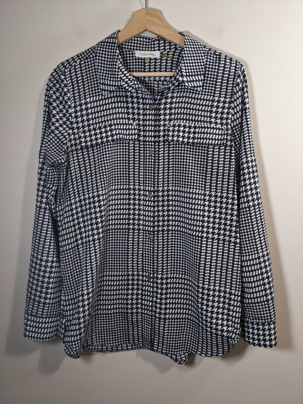 Calvin Klein Houndstooth Blouse - M