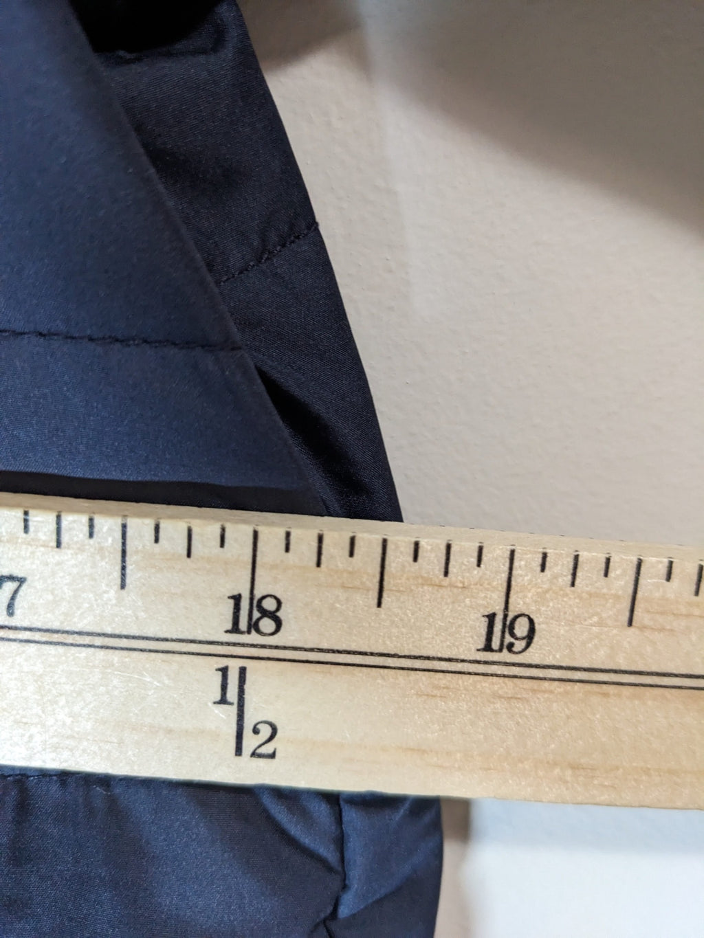Helly Hansen Navy Jacket - S