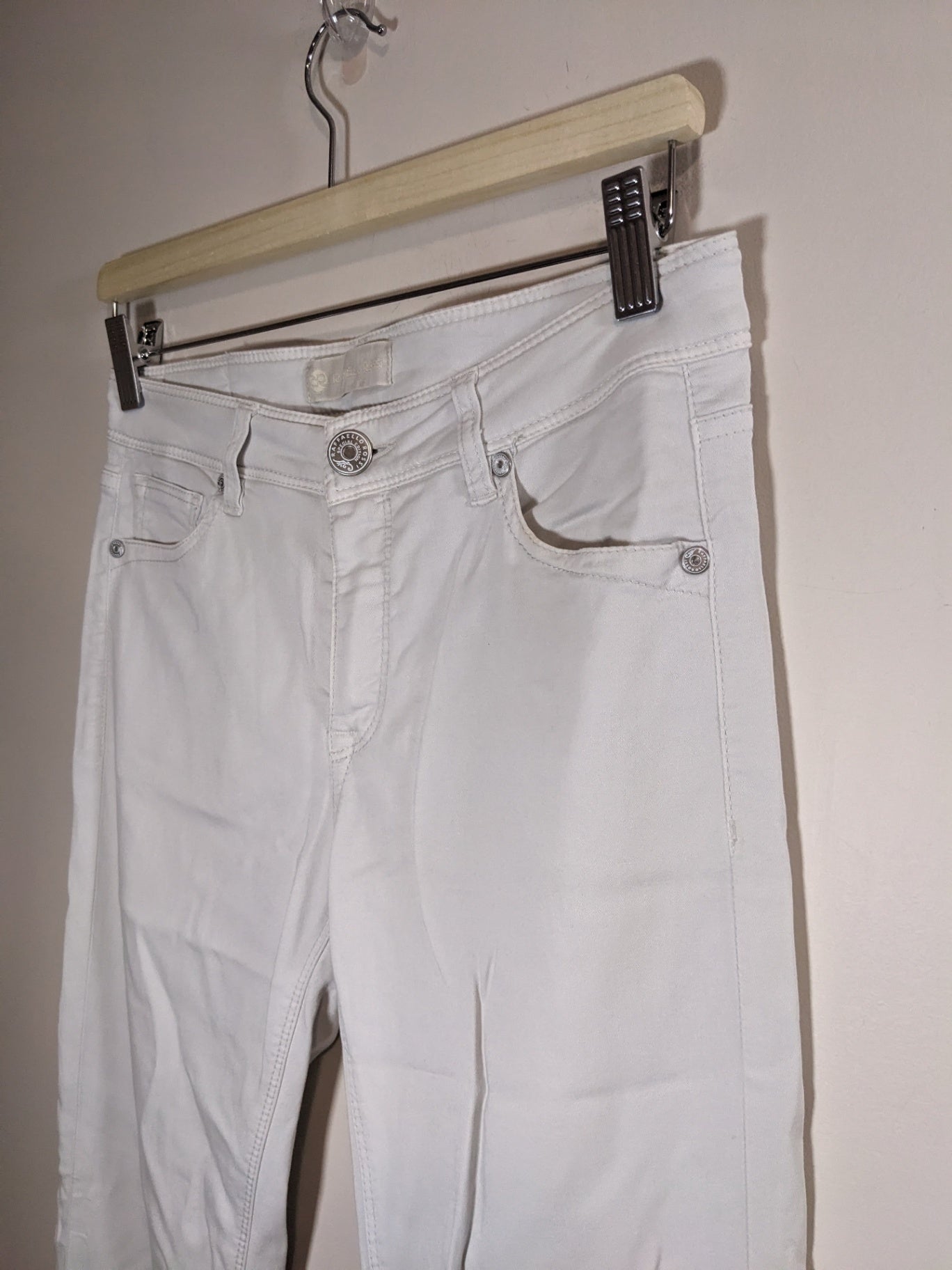 Raffaello Rossi White Pants- sz 28