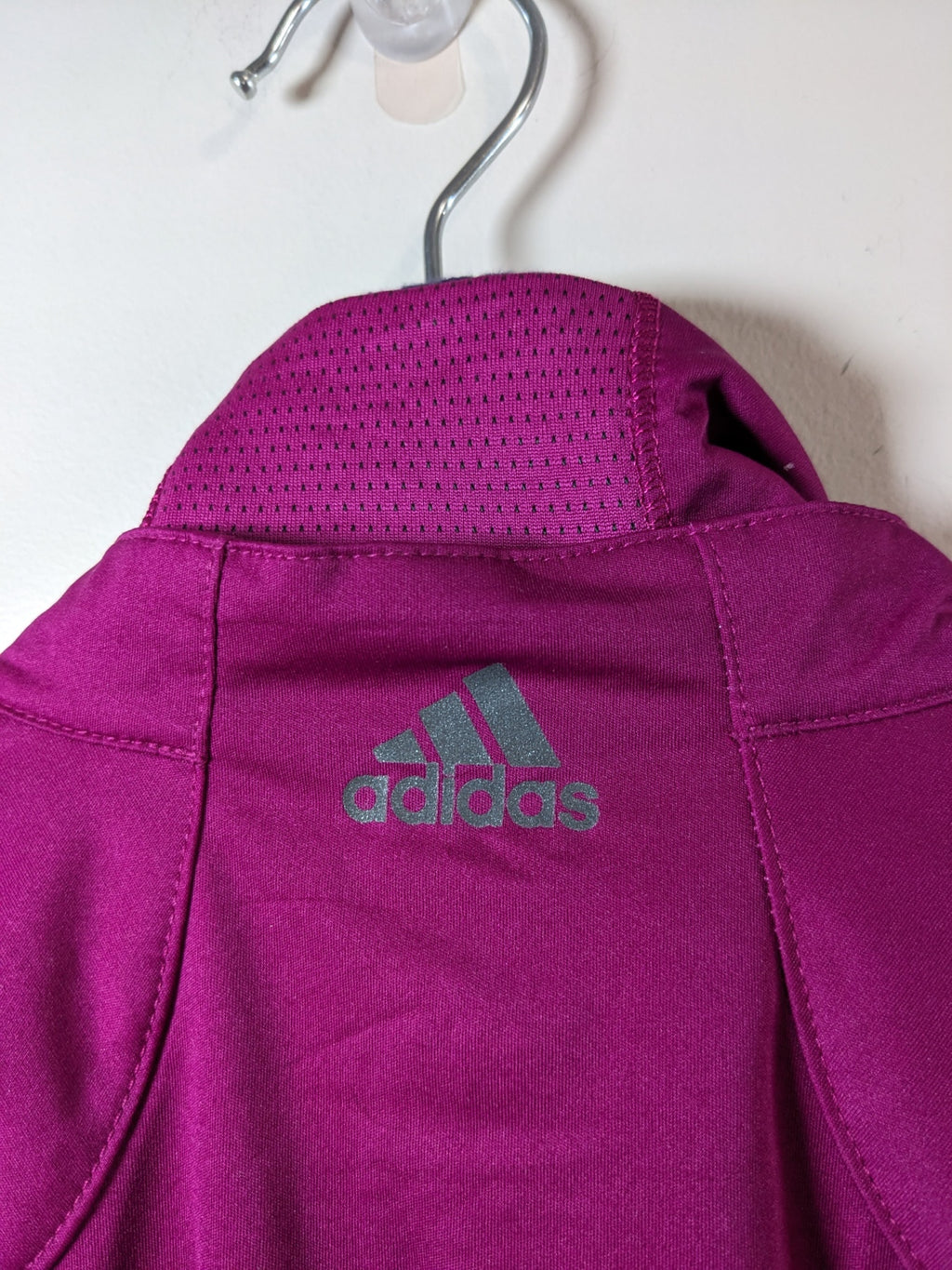 adidas convertible vest/crop jacket - M