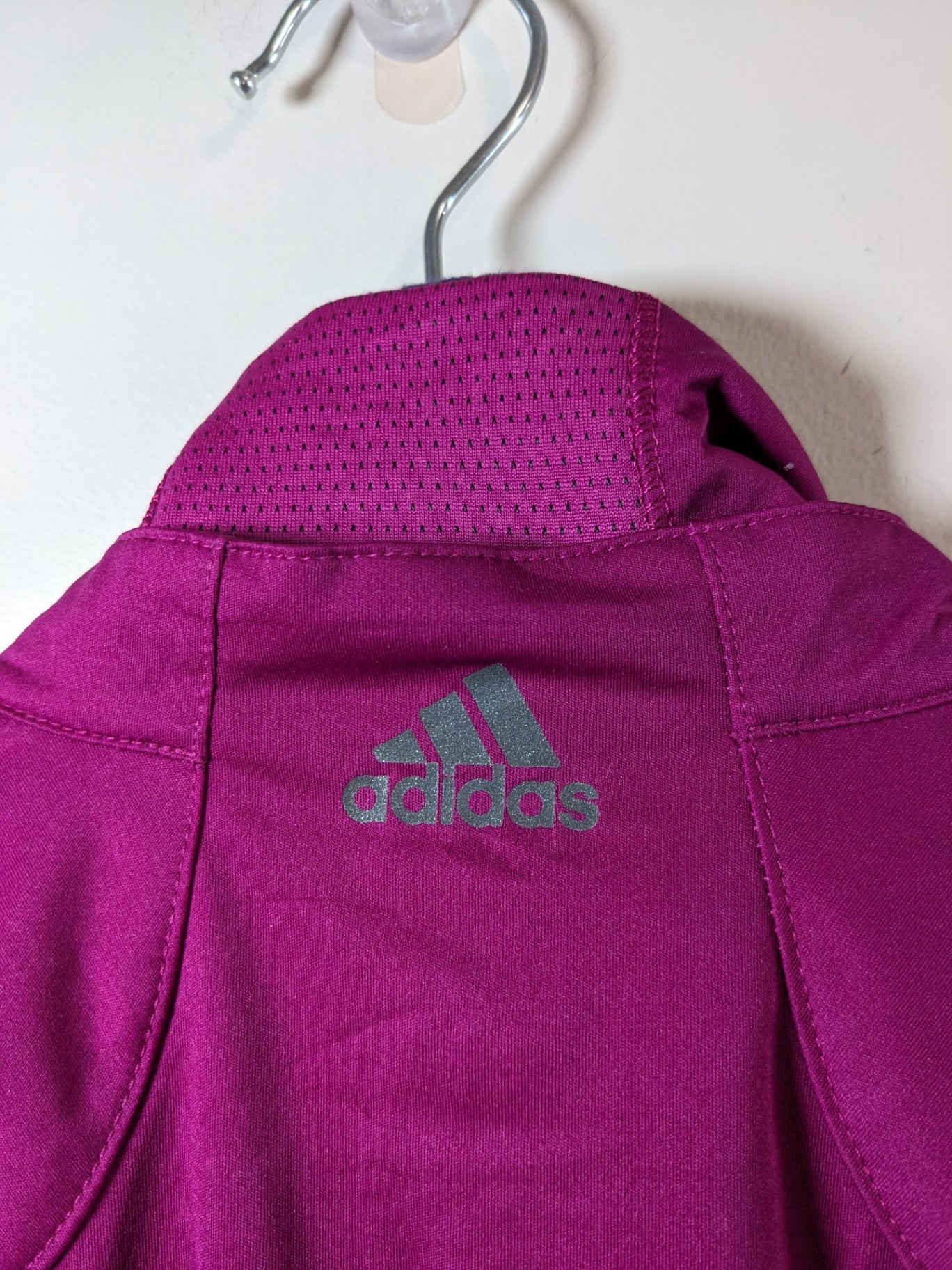 adidas convertible vest/crop jacket - M