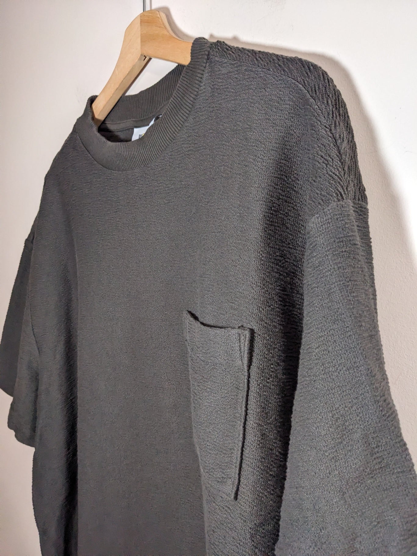NWT WEEKDAY Structure T-Shirt - L