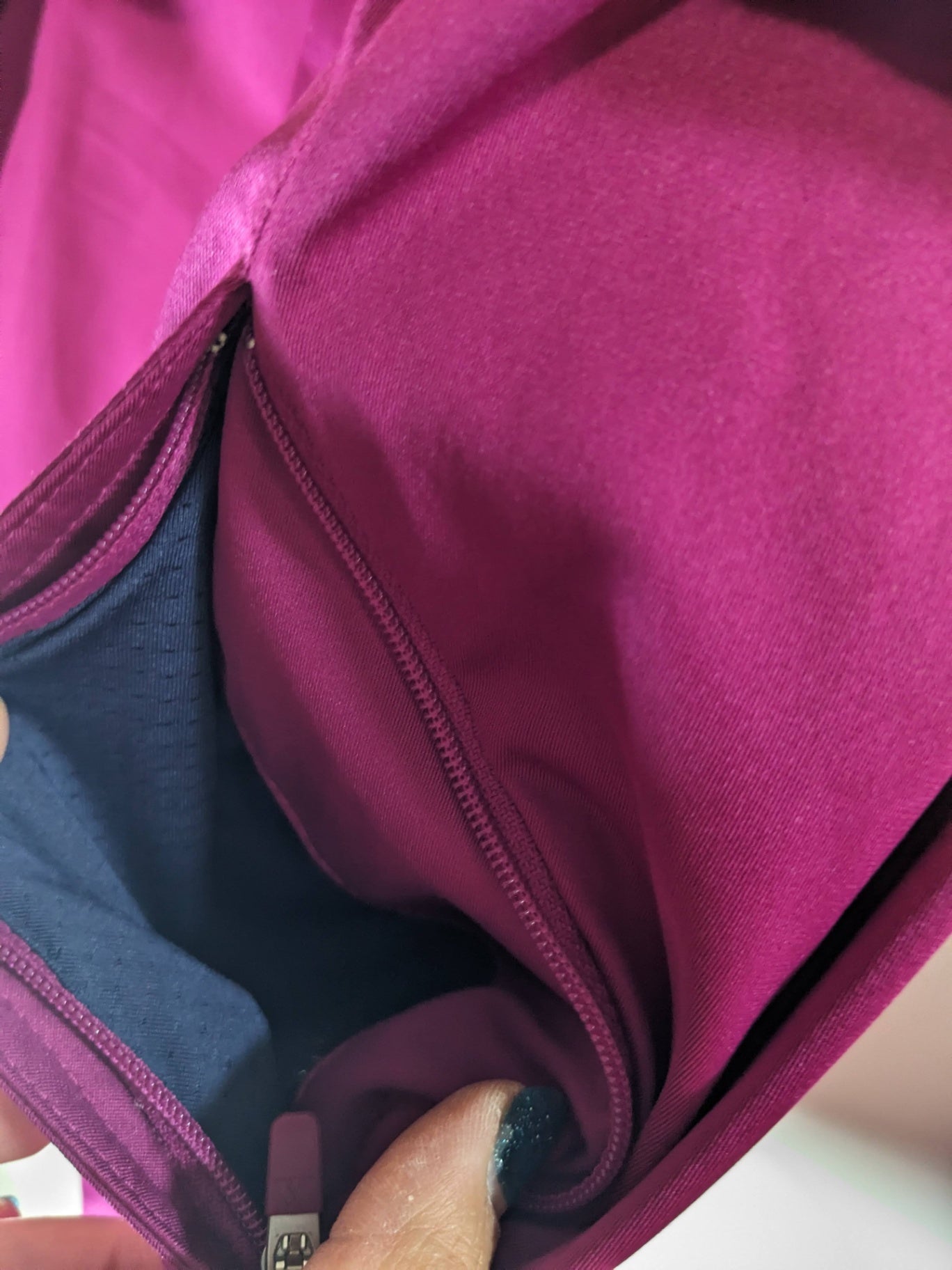 adidas convertible vest/crop jacket - M