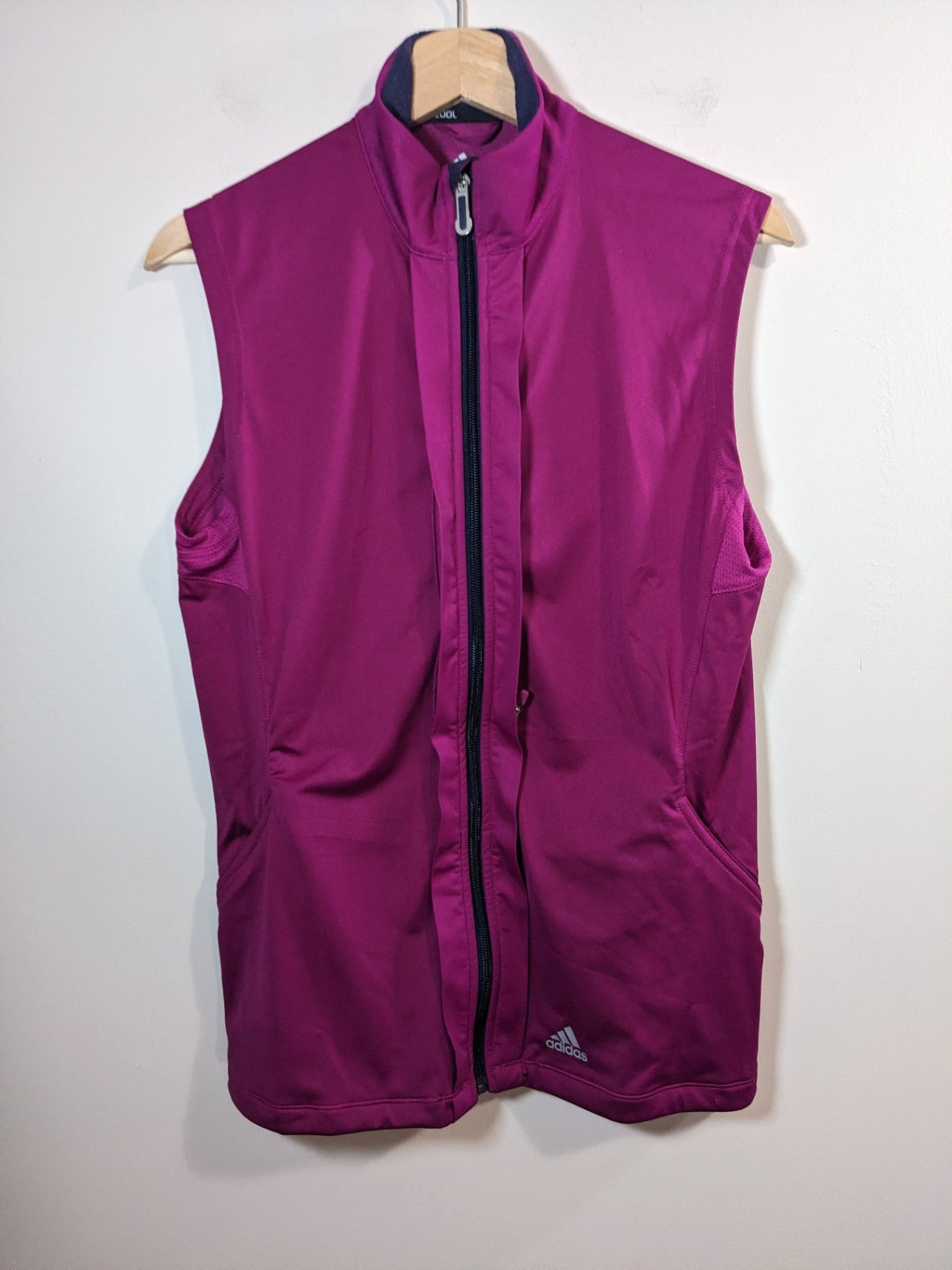 adidas convertible vest/crop jacket - M