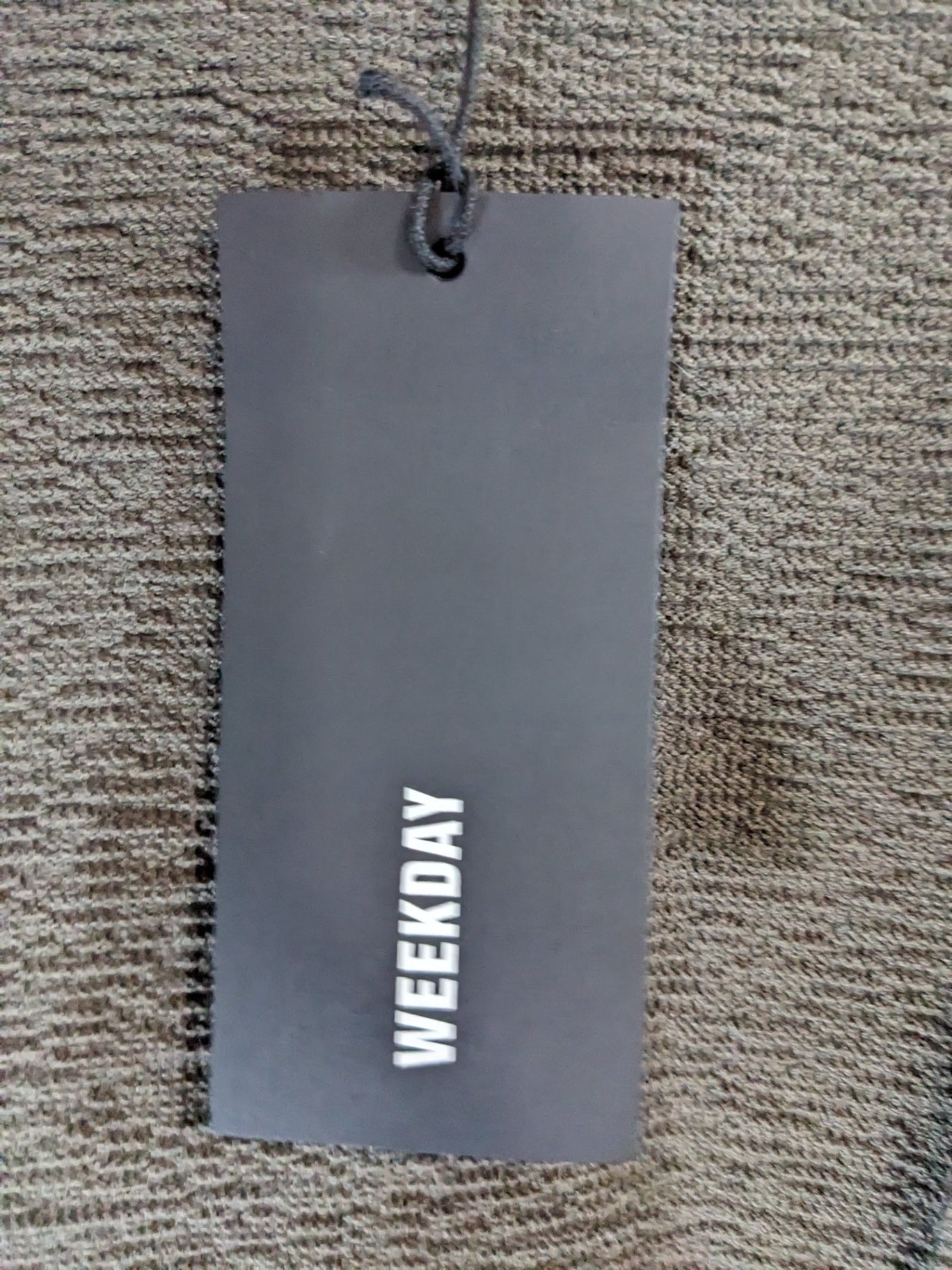 NWT WEEKDAY Structure T-Shirt - L