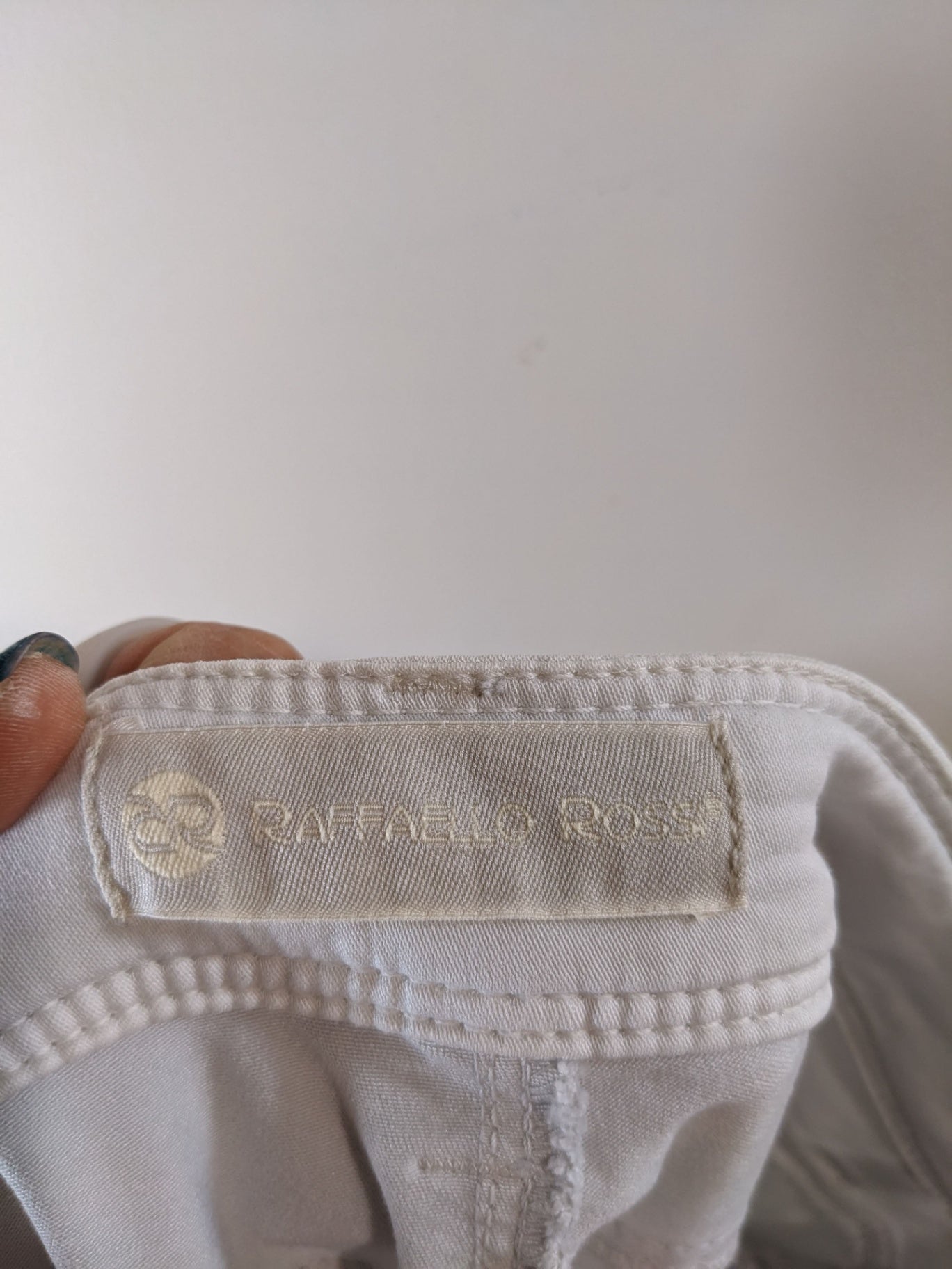 Raffaello Rossi White Pants- sz 28