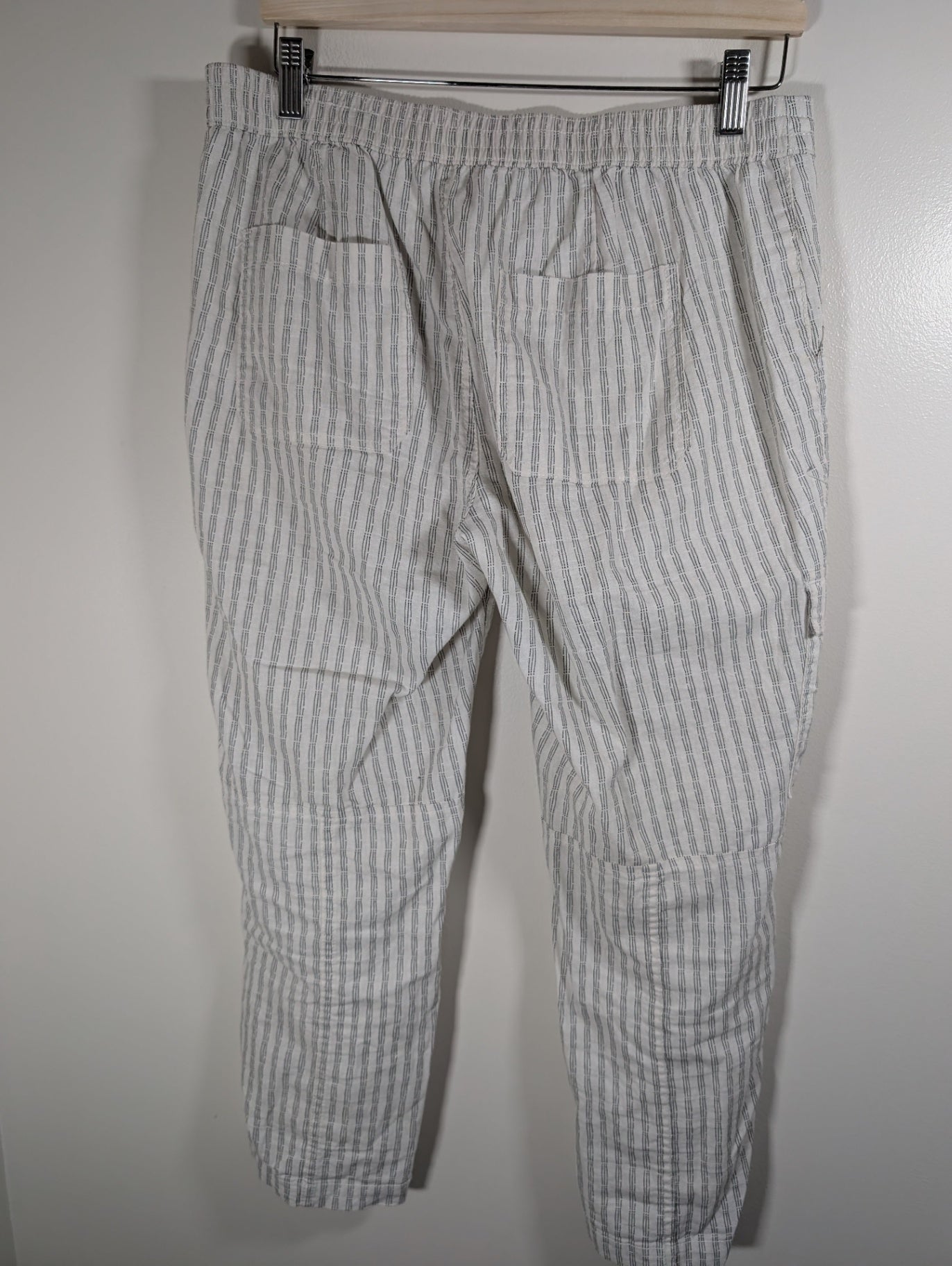 Unknown brand linen pants - appears large