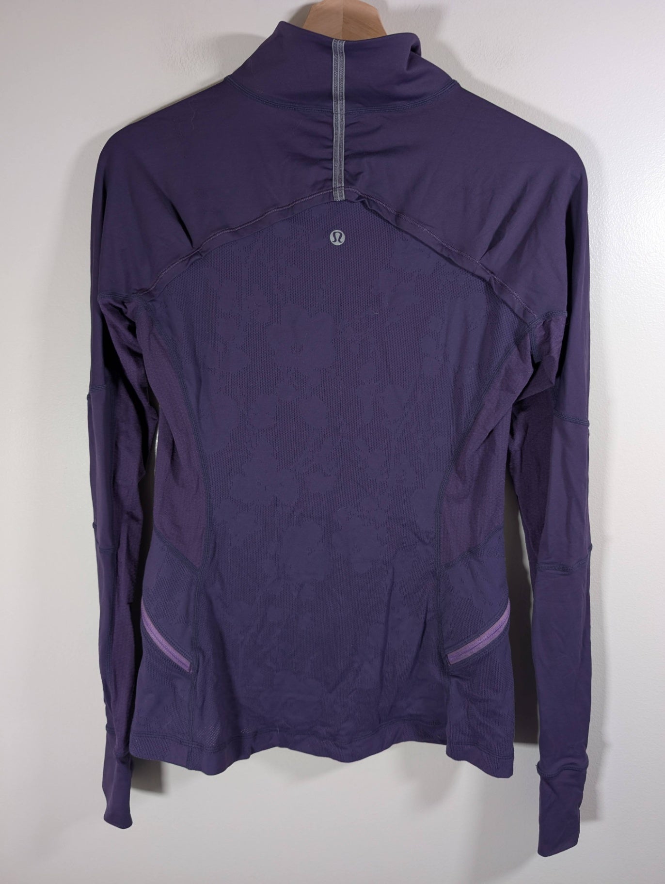 Lululemon run wild half zip - Appears Small