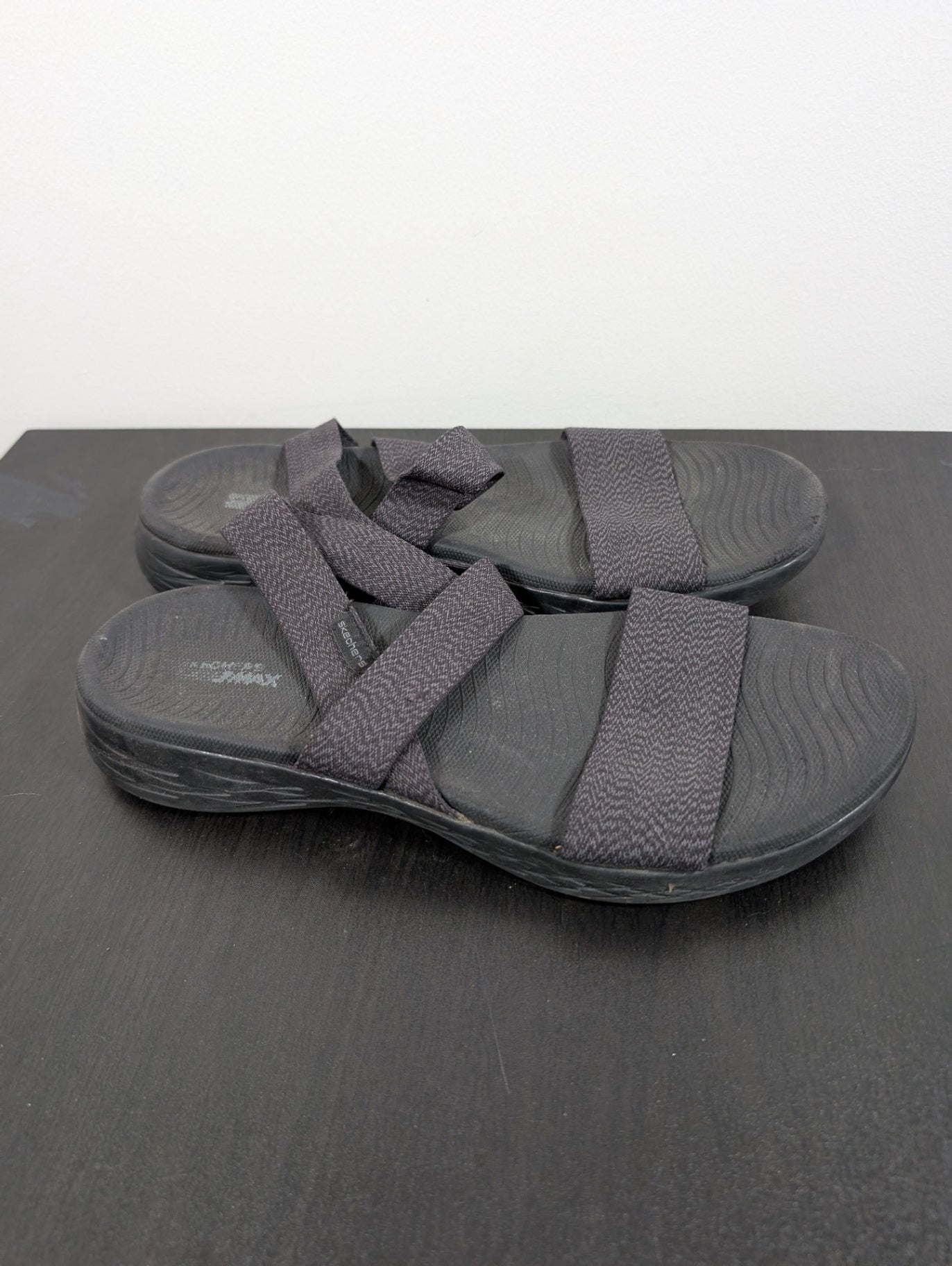 Sketchers sandals - SZ 10