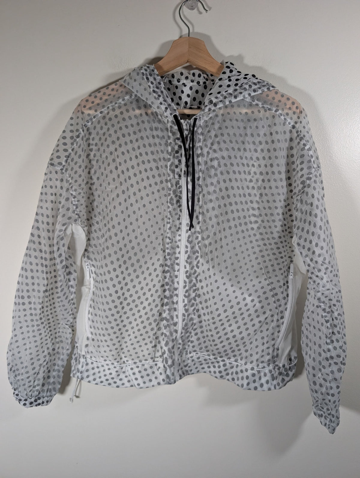 Lululemon find your flock jacket - appears Medium