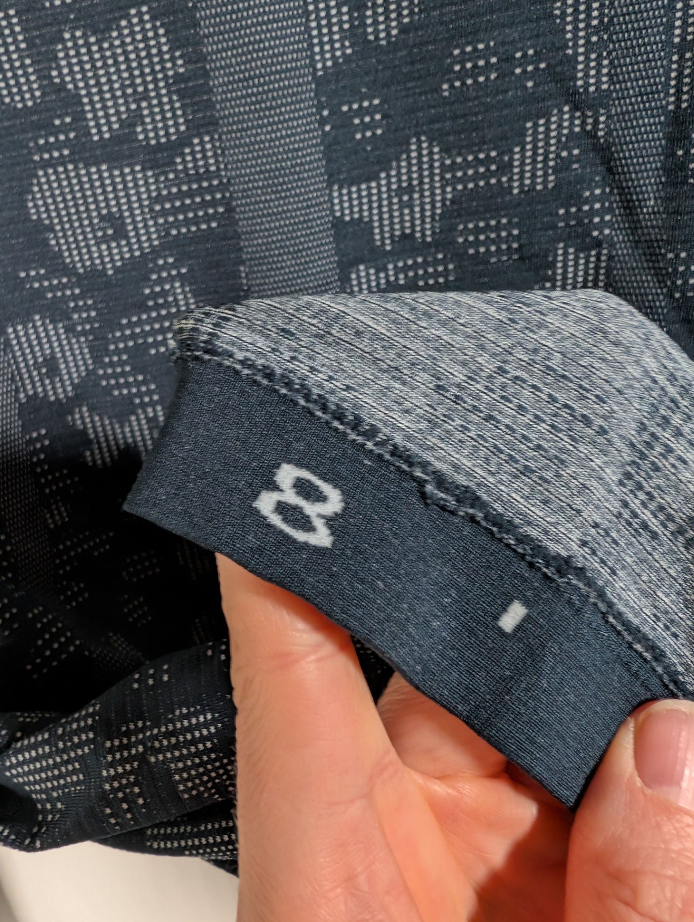 Lululemon swiftly tech long-sleeve crew - SZ 8