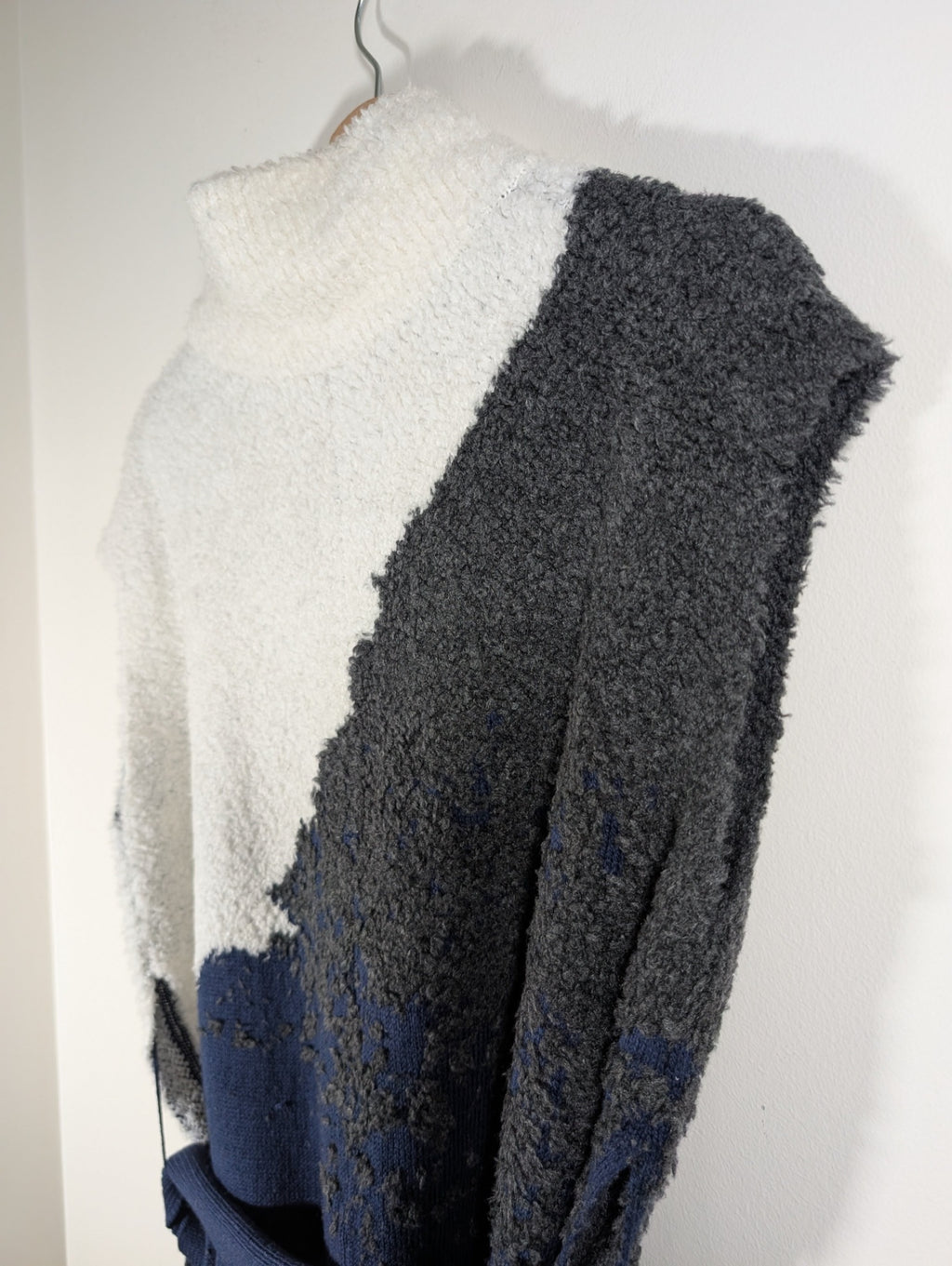 Lululemon ombre knit texture poncho - SZ 6