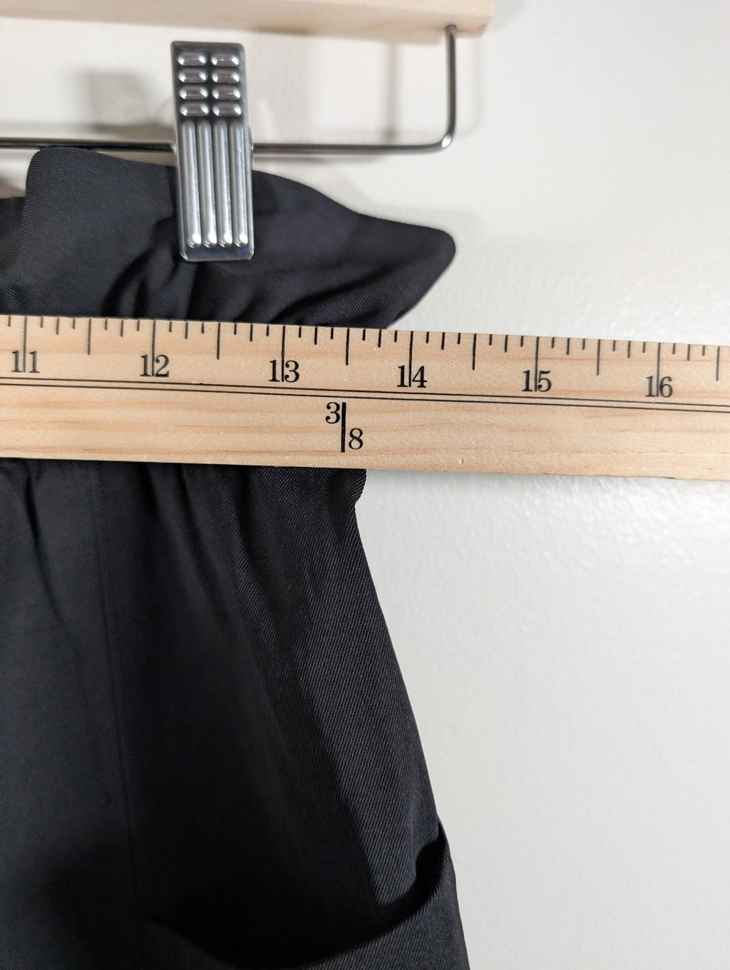 Lululemon trip taker black skirt - SZ 6